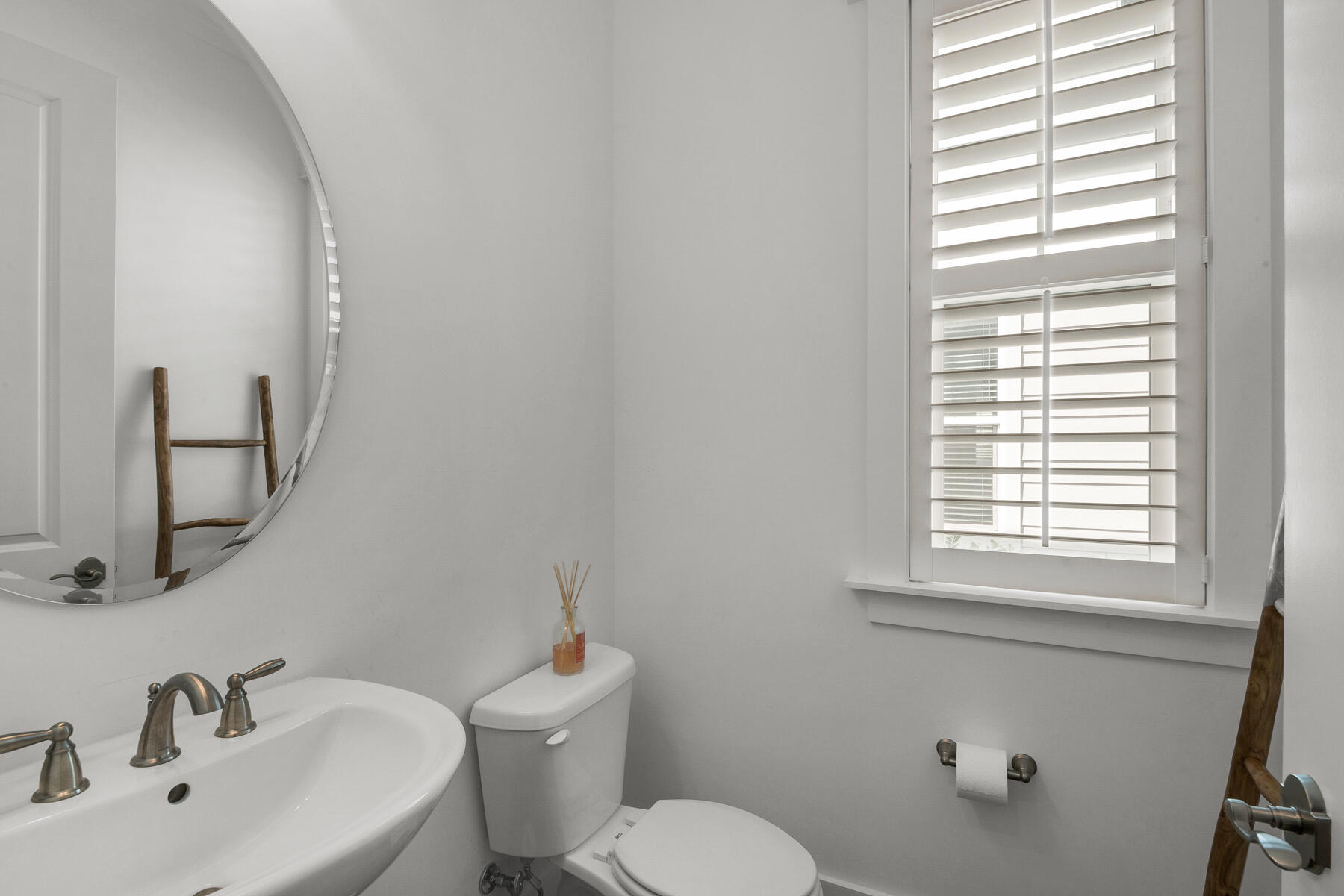 NATUREWALK AT SEAGROVE - Residential