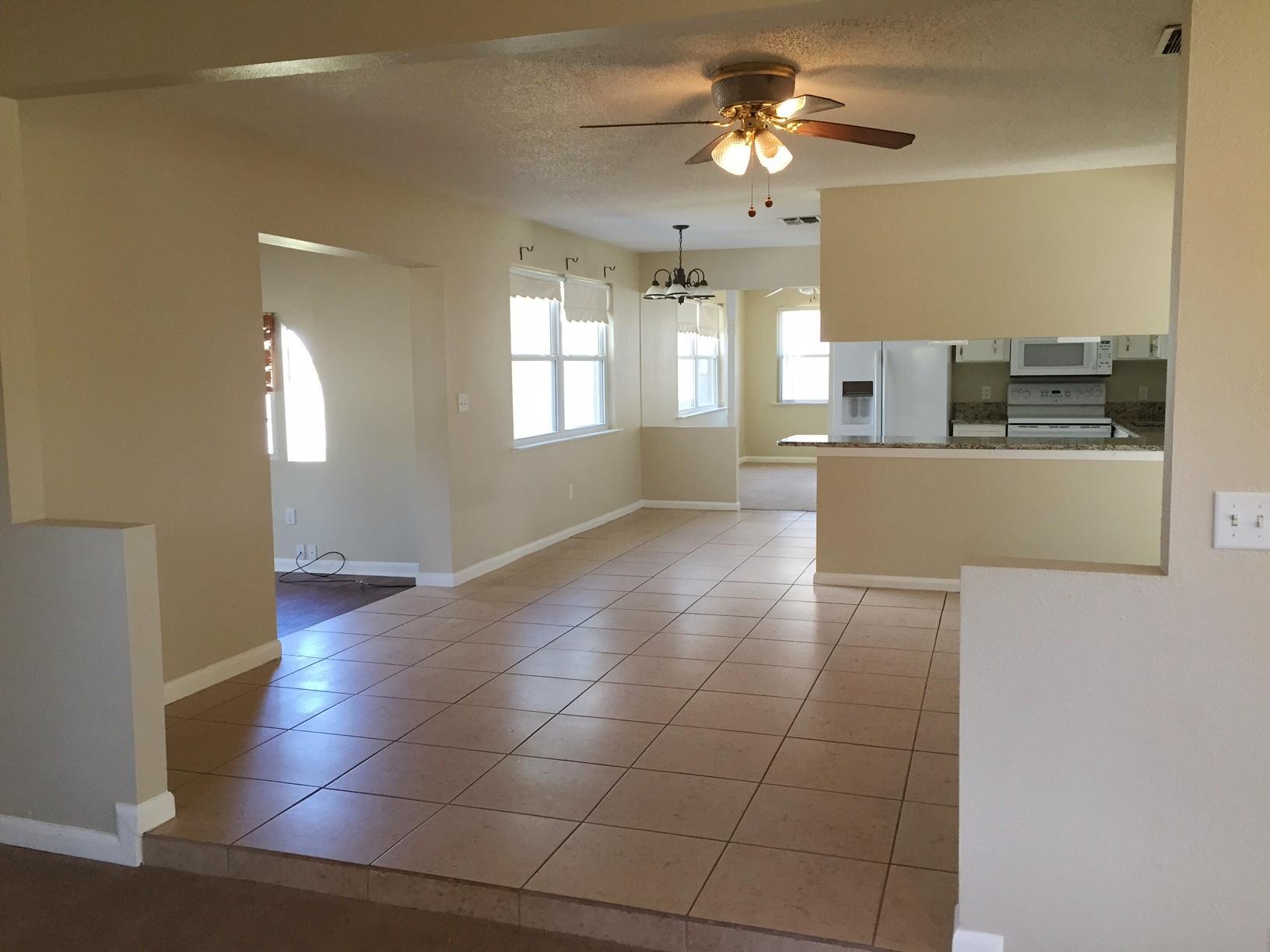 PALM ESTATES UNIT 2 - Residential Lease