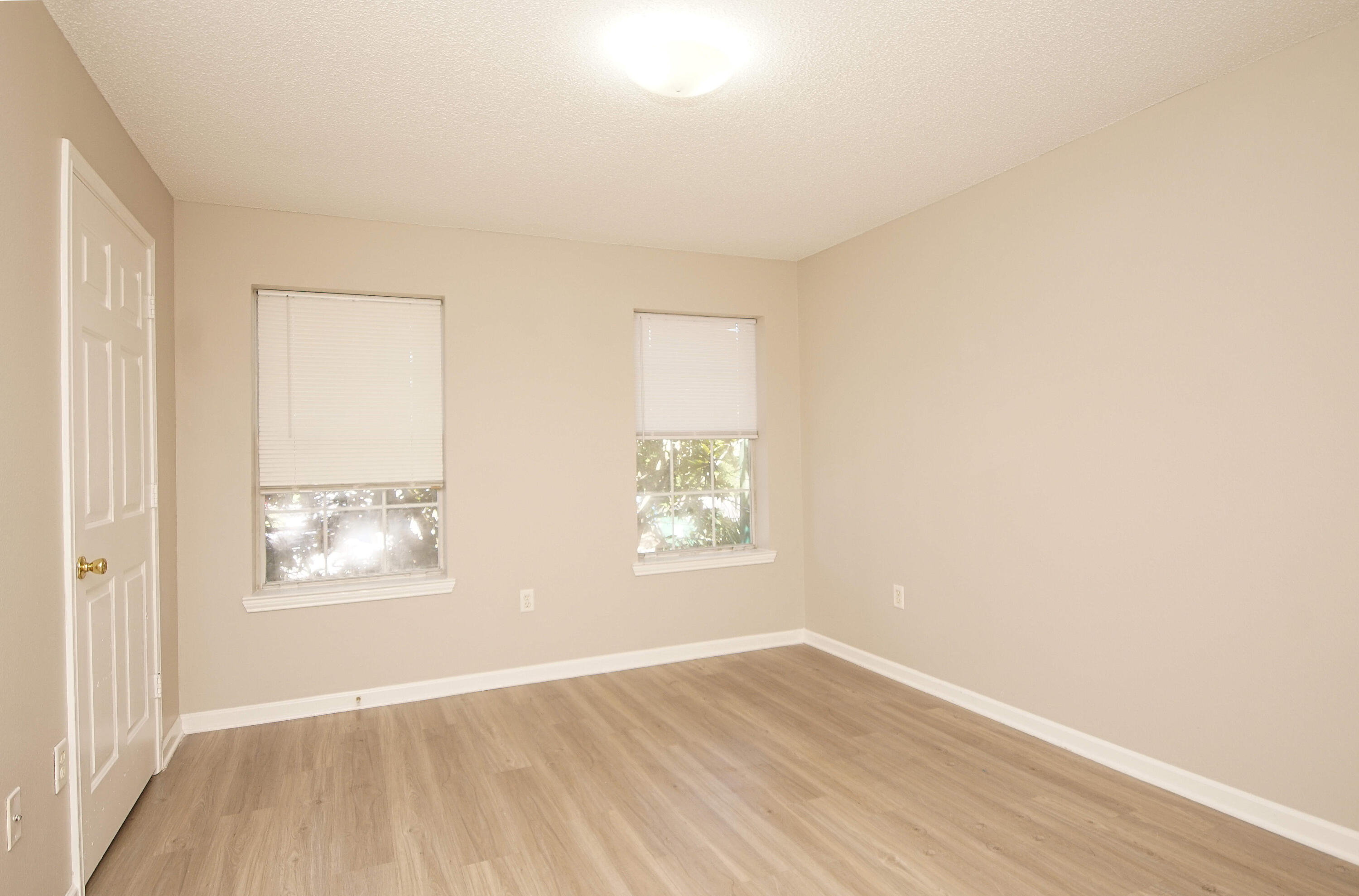 INDIAN LAKE - Residential