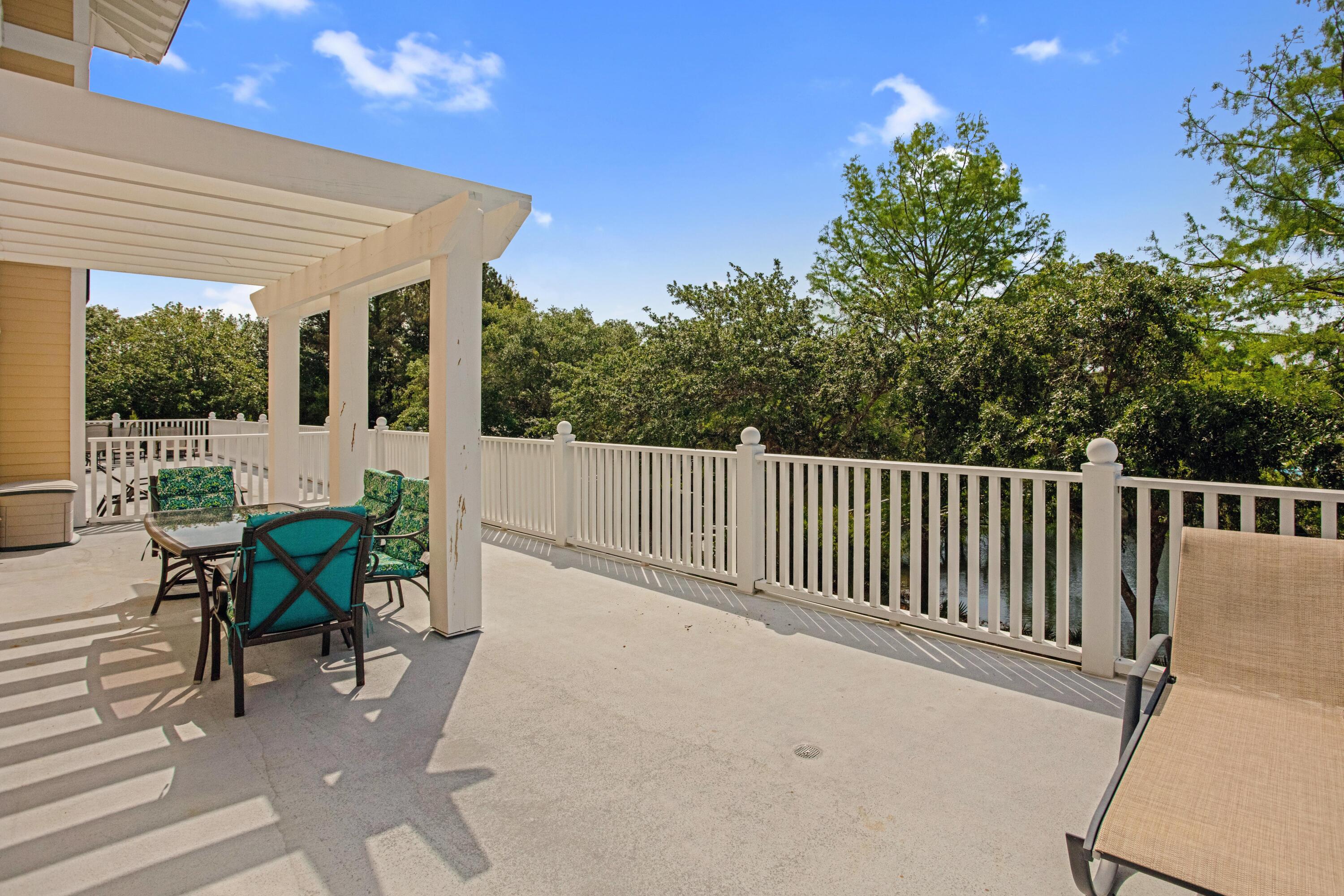OBSERVATION POINT - Residential