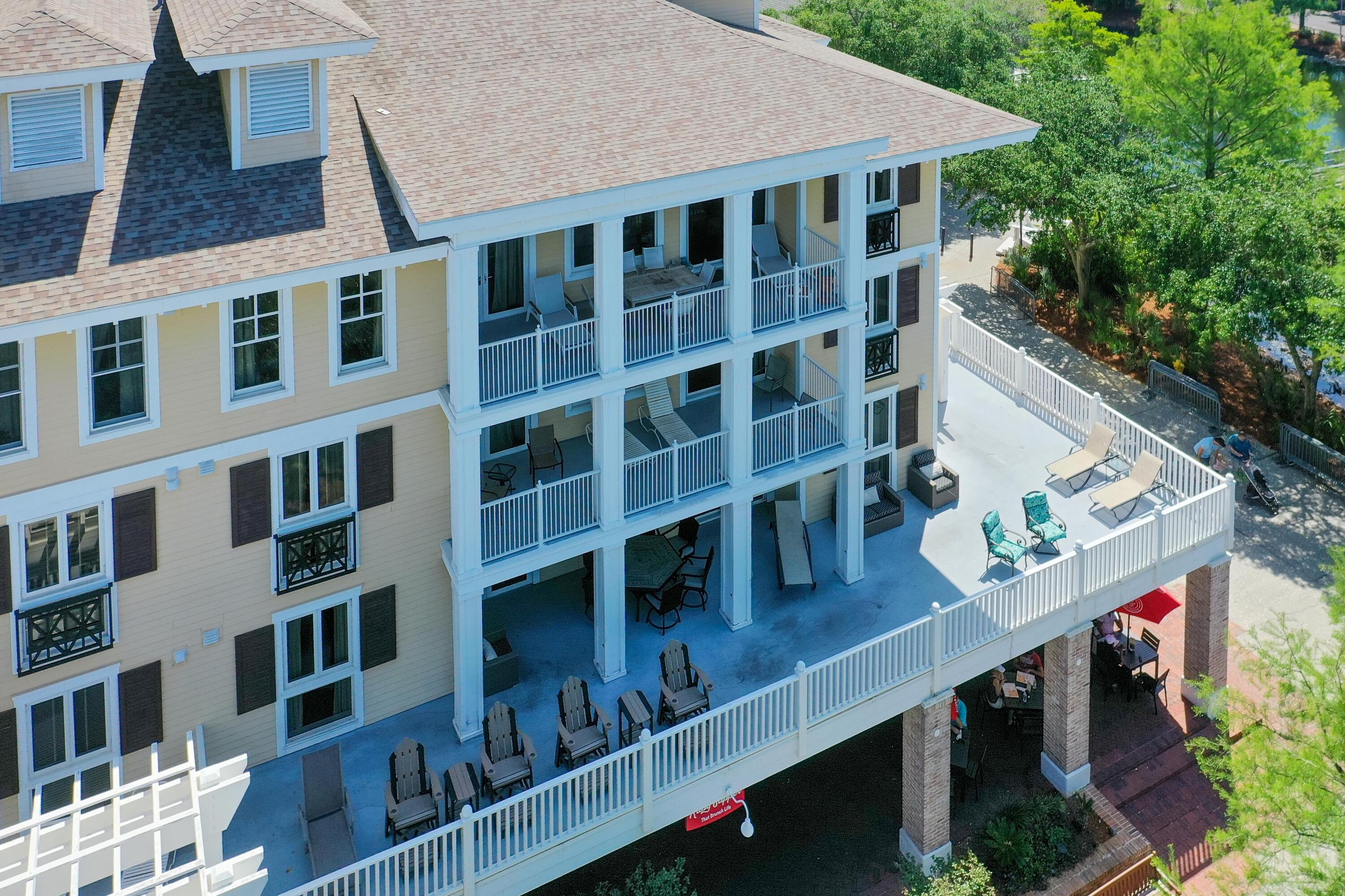 9100 Baytowne Wharf Boulevard 274/276
