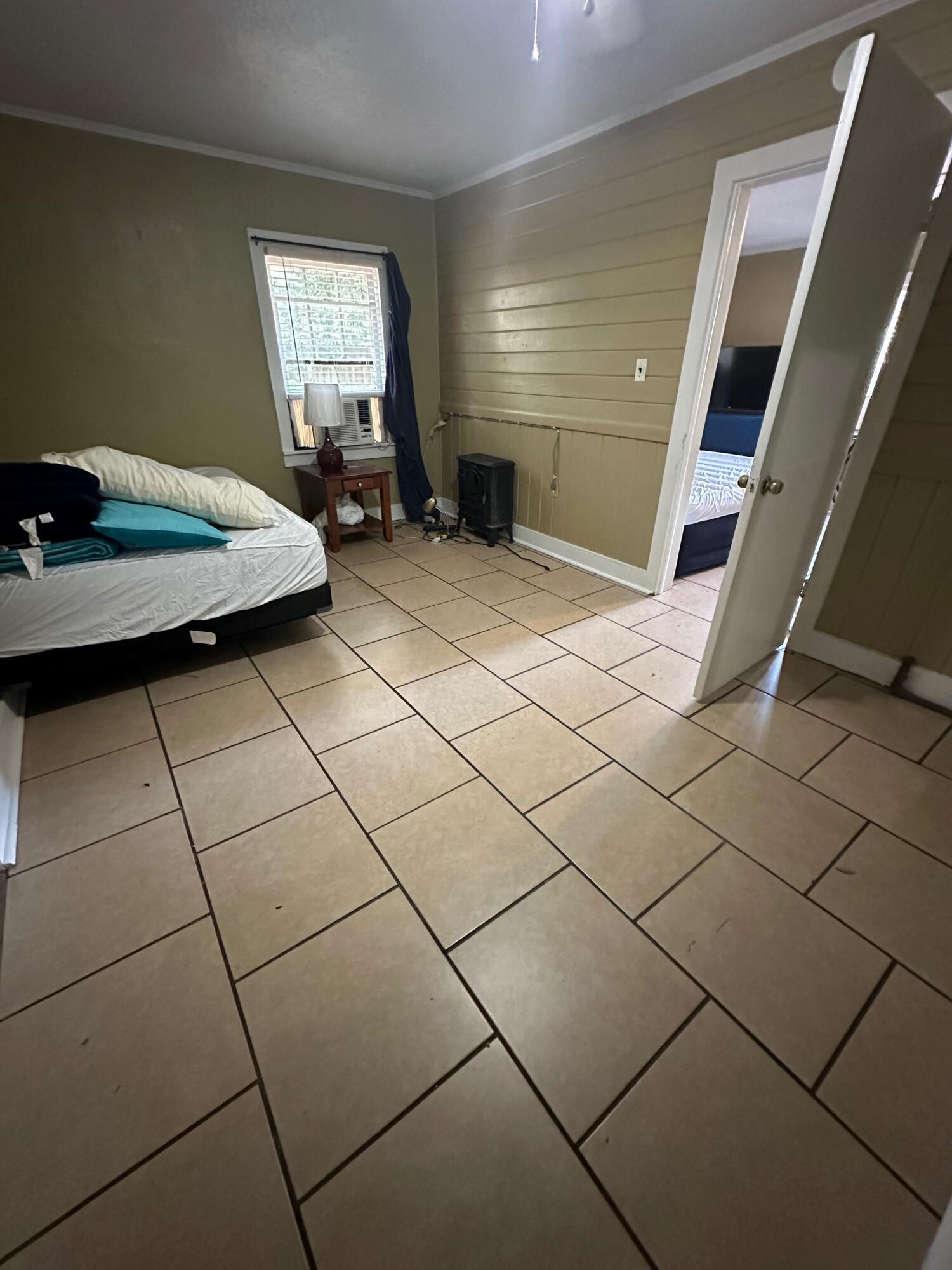 ROSEMONT S/D - Residential Lease