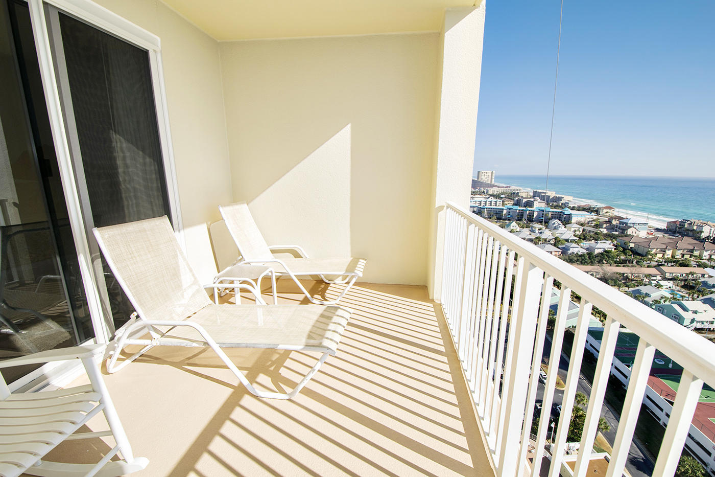 ARIEL DUNES - Residential