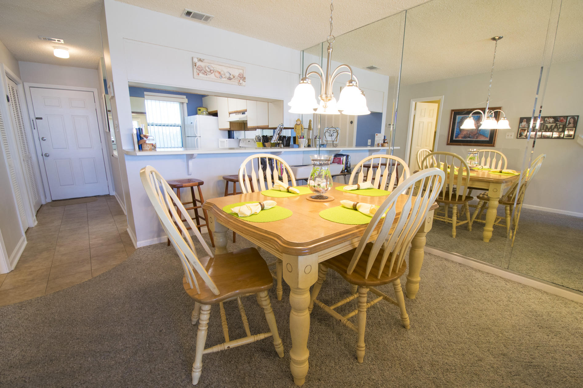 RAMSGATE HARBOUR PH 3 CONDO - Residential