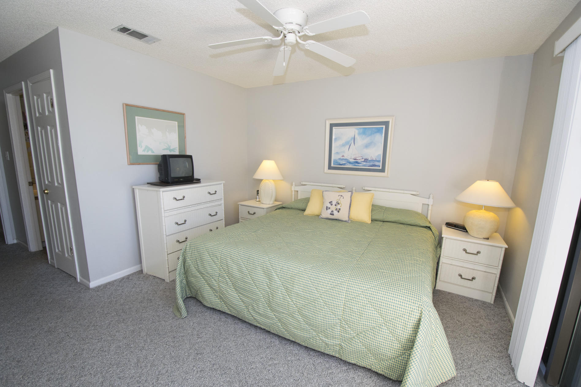 RAMSGATE HARBOUR PH 3 CONDO - Residential