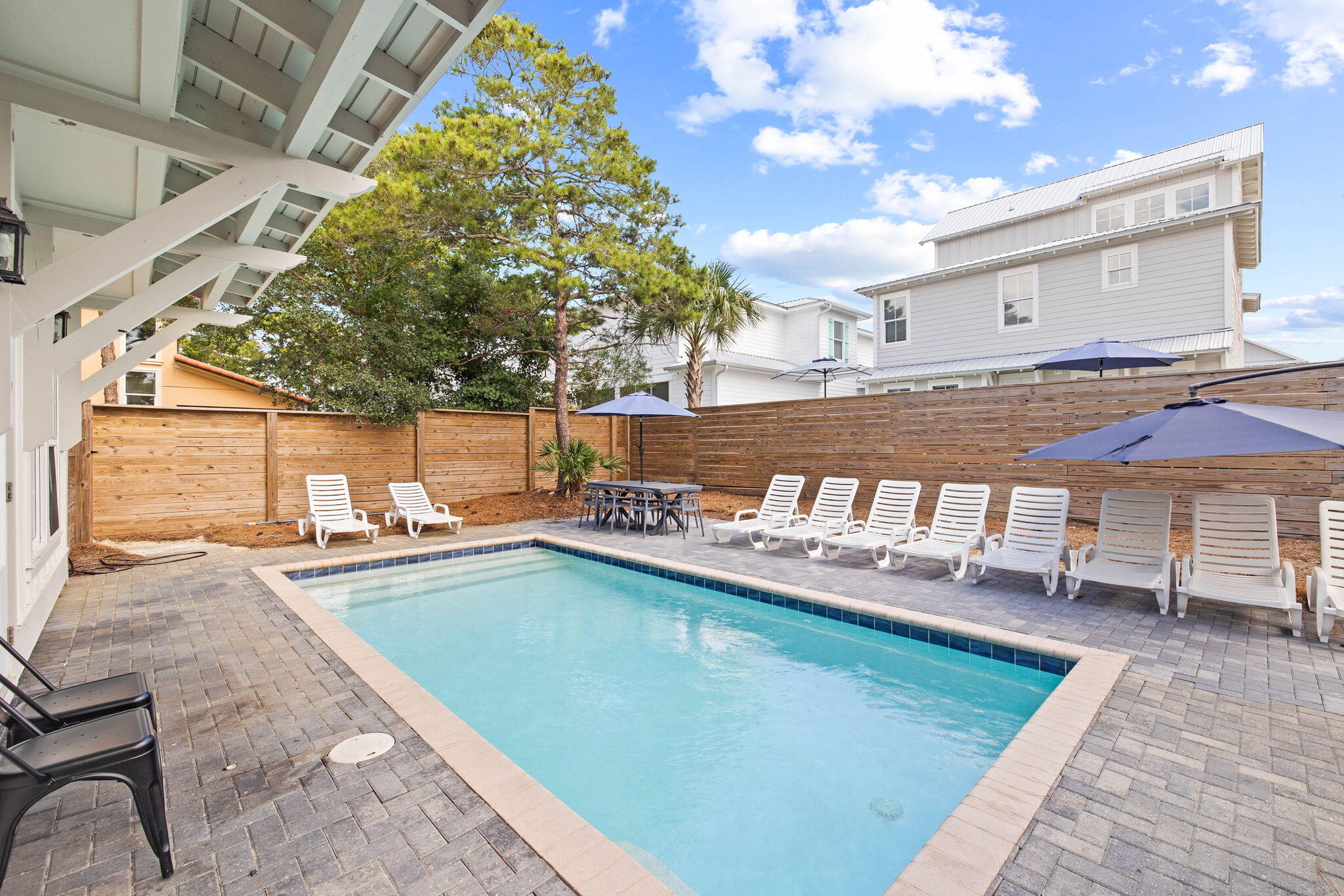 FRANGISTA BEACH 2ND ADDN - Residential