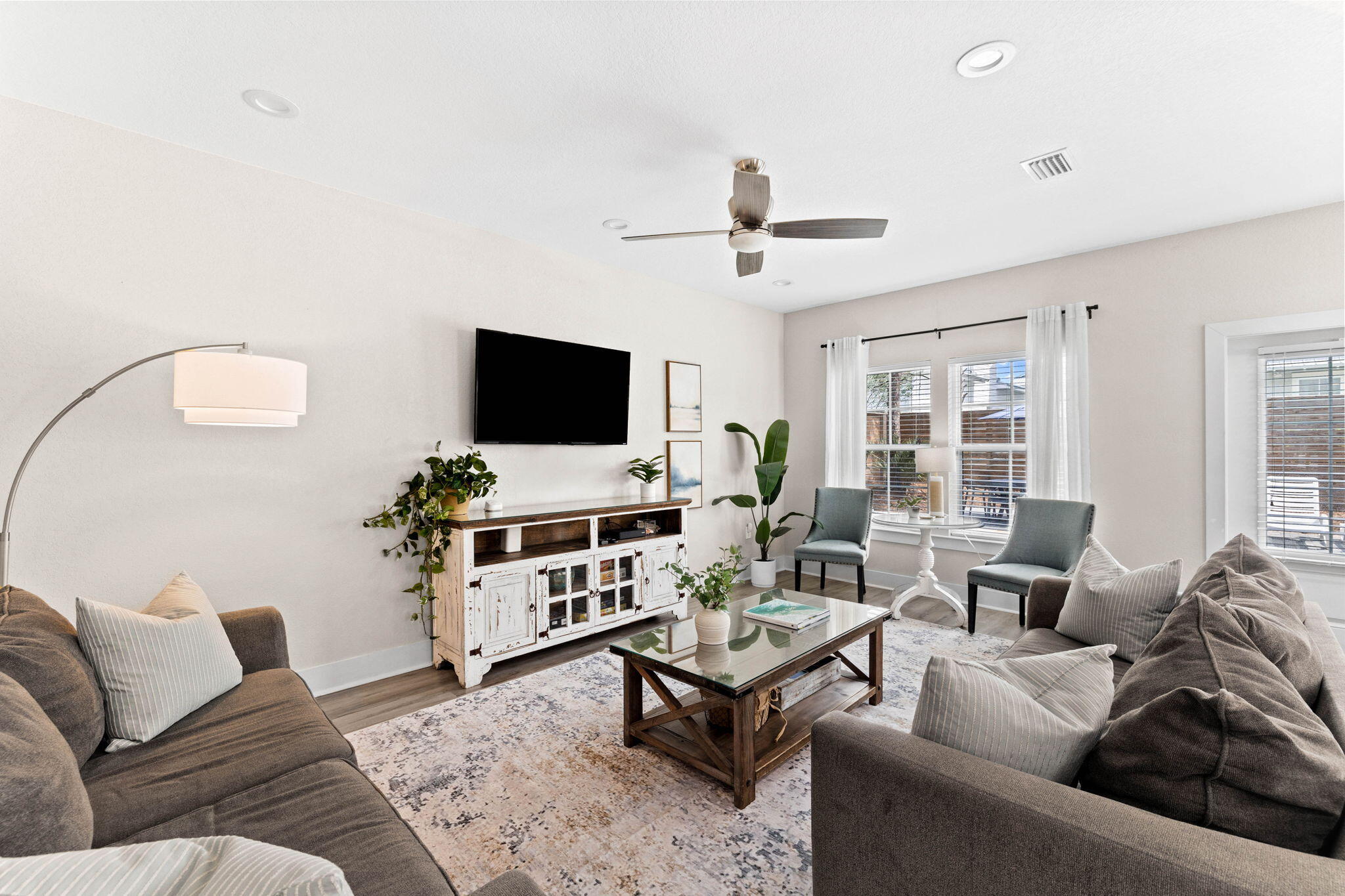 FRANGISTA BEACH 2ND ADDN - Residential