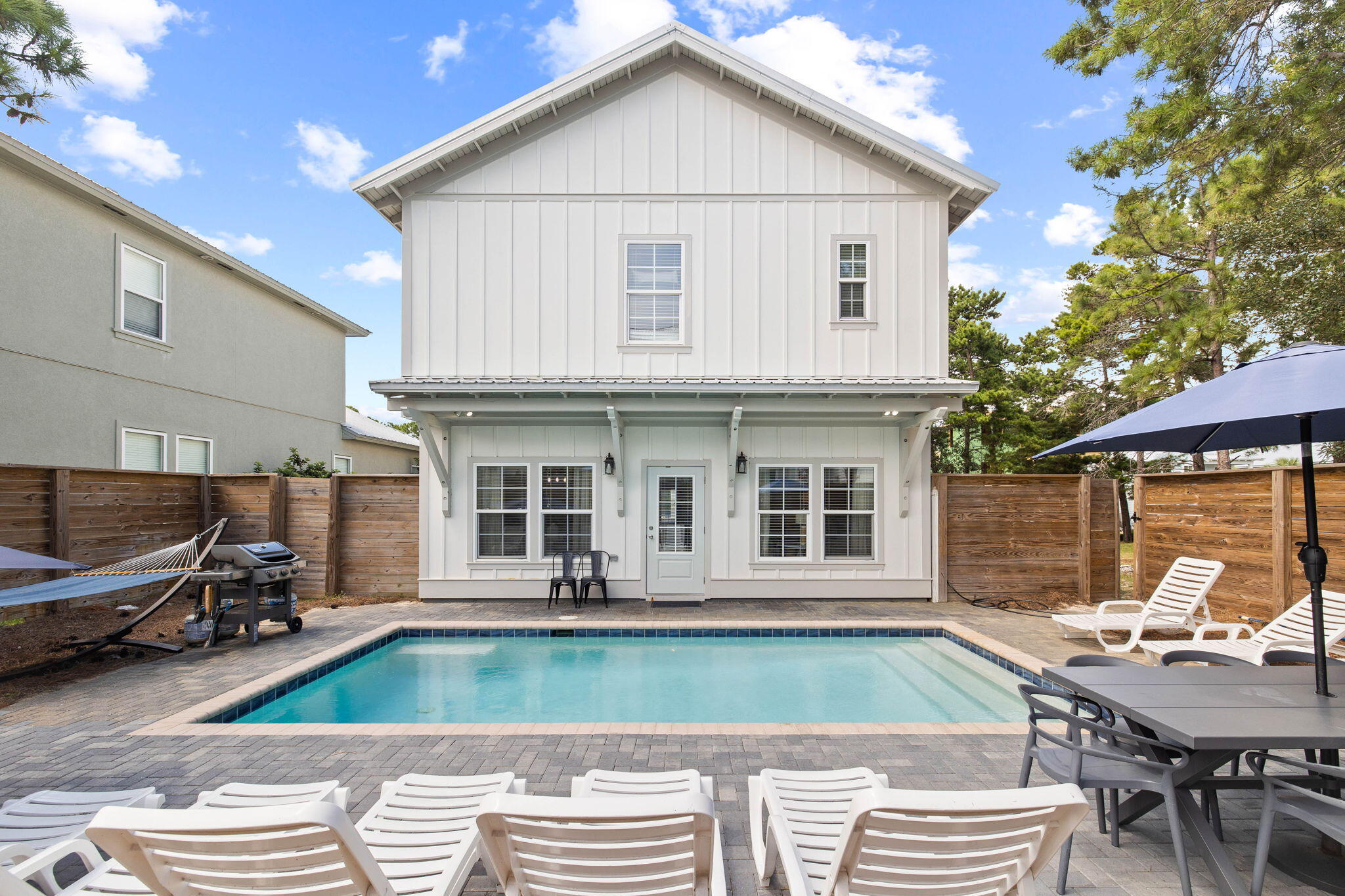 FRANGISTA BEACH 2ND ADDN - Residential