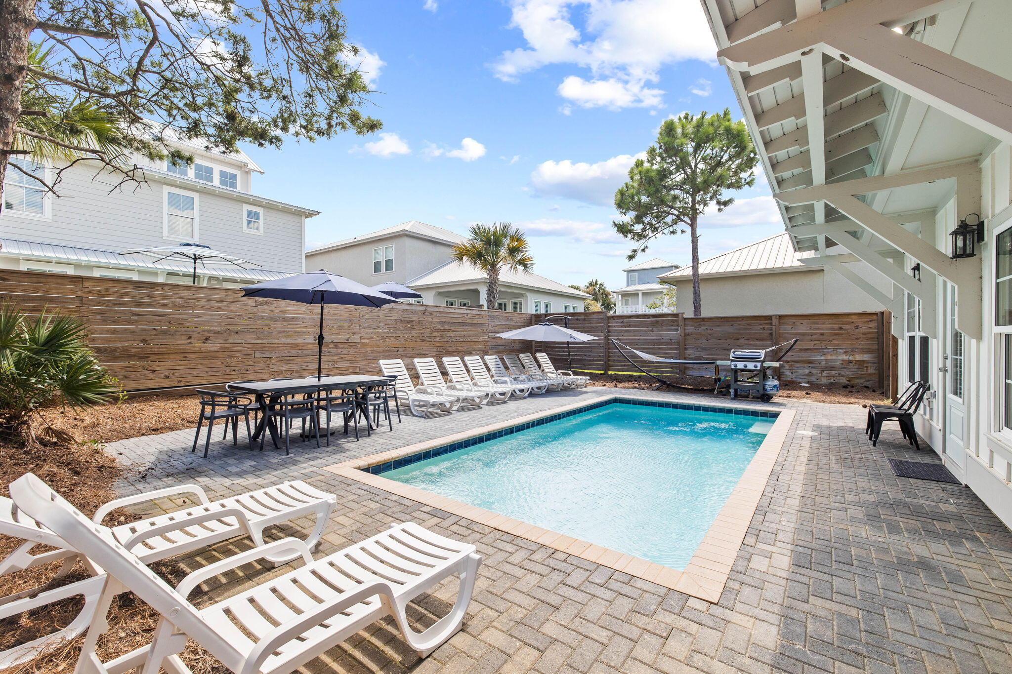 FRANGISTA BEACH 2ND ADDN - Residential