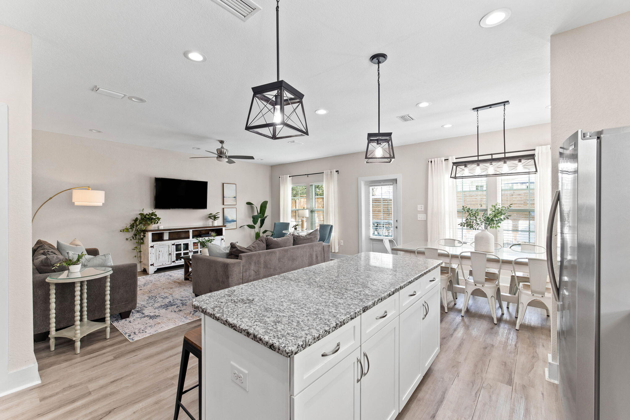 FRANGISTA BEACH 2ND ADDN - Residential