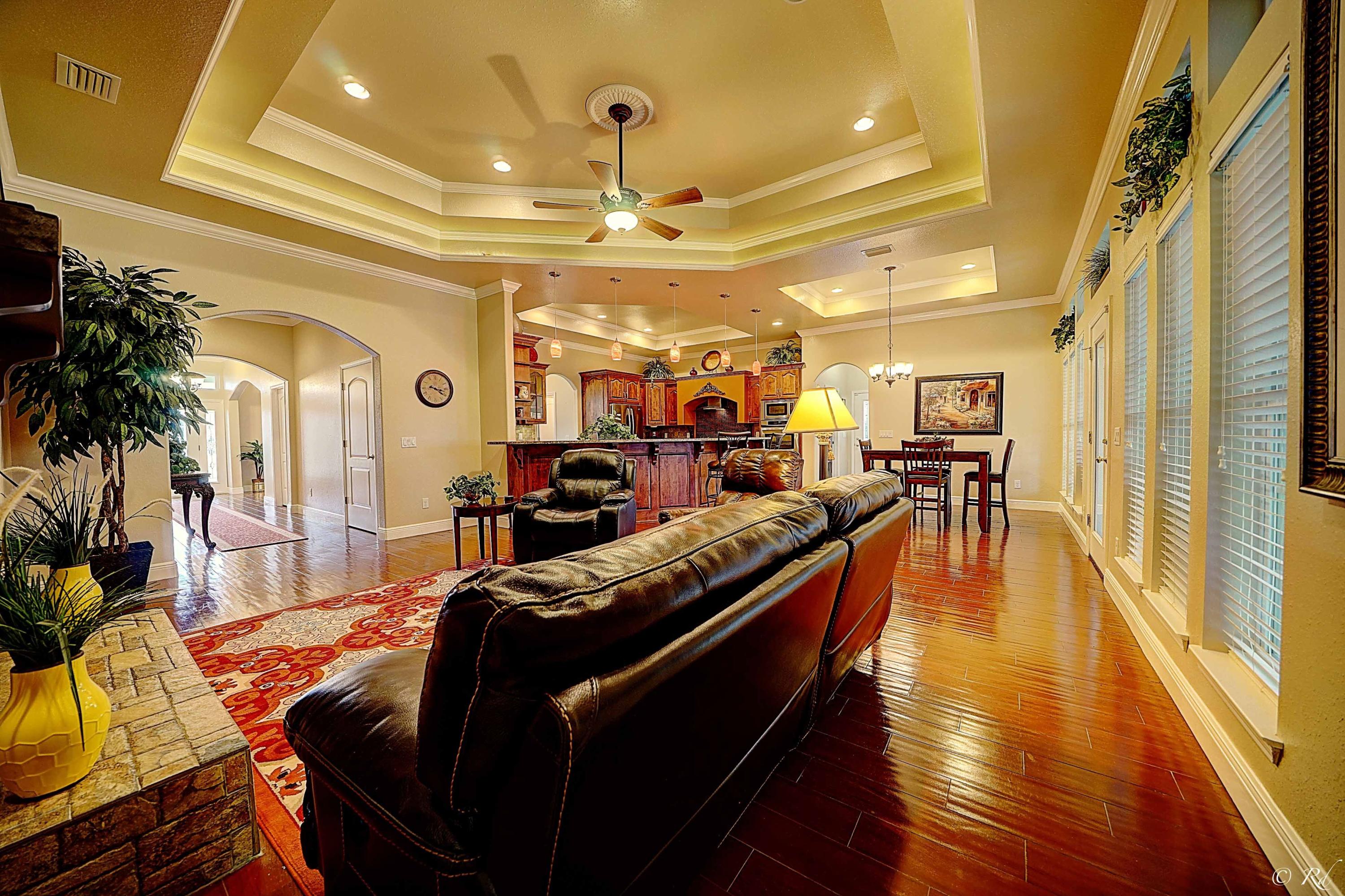 NO RECORDED SUBDIVISION - Residential
