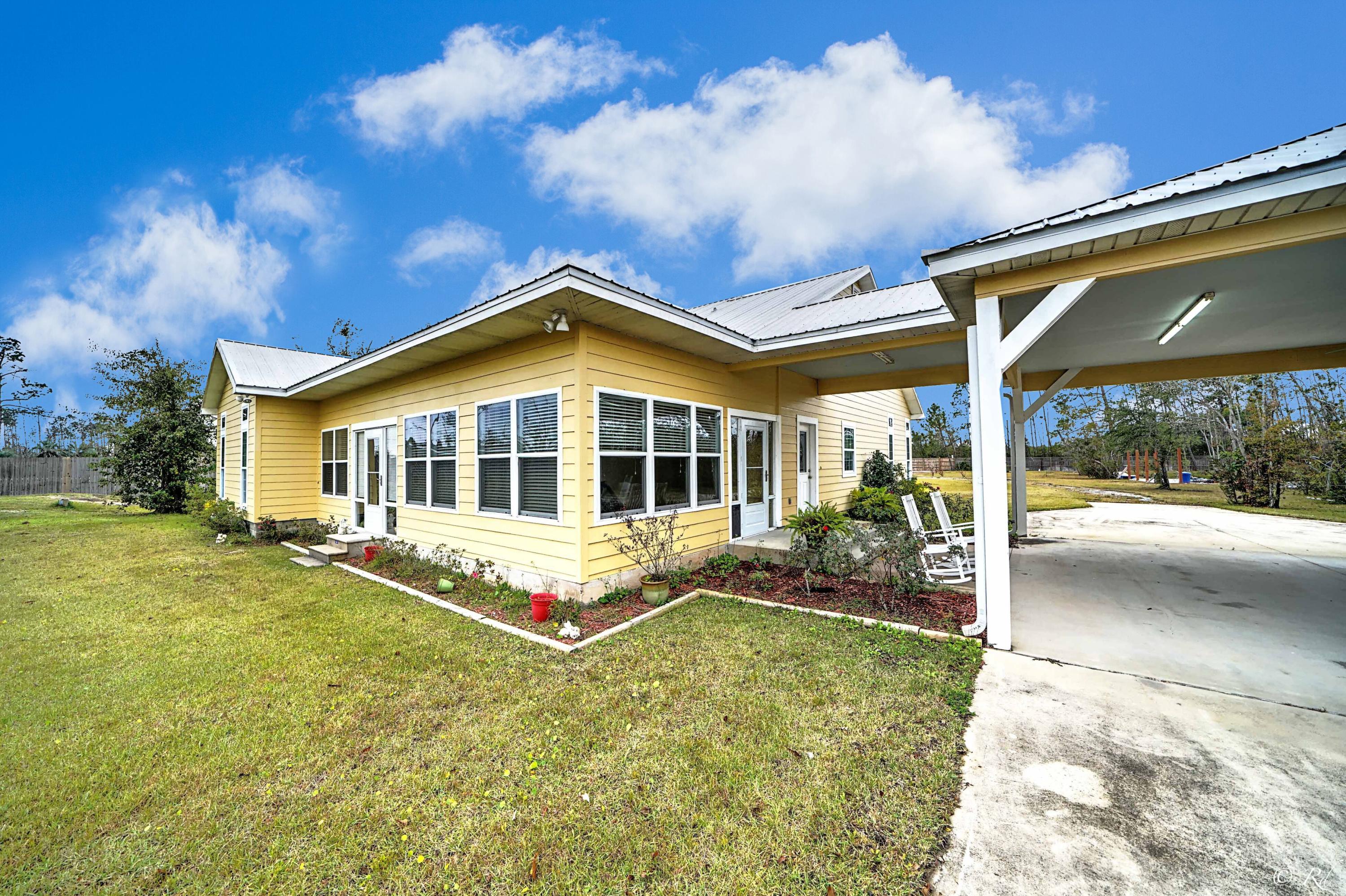 NO RECORDED SUBDIVISION - Residential