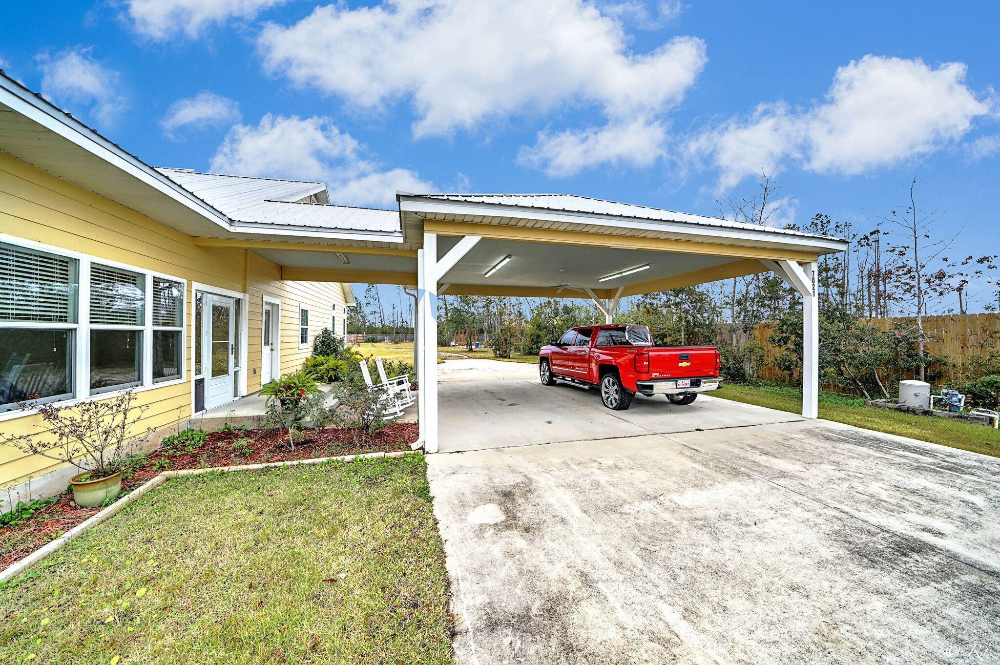 NO RECORDED SUBDIVISION - Residential