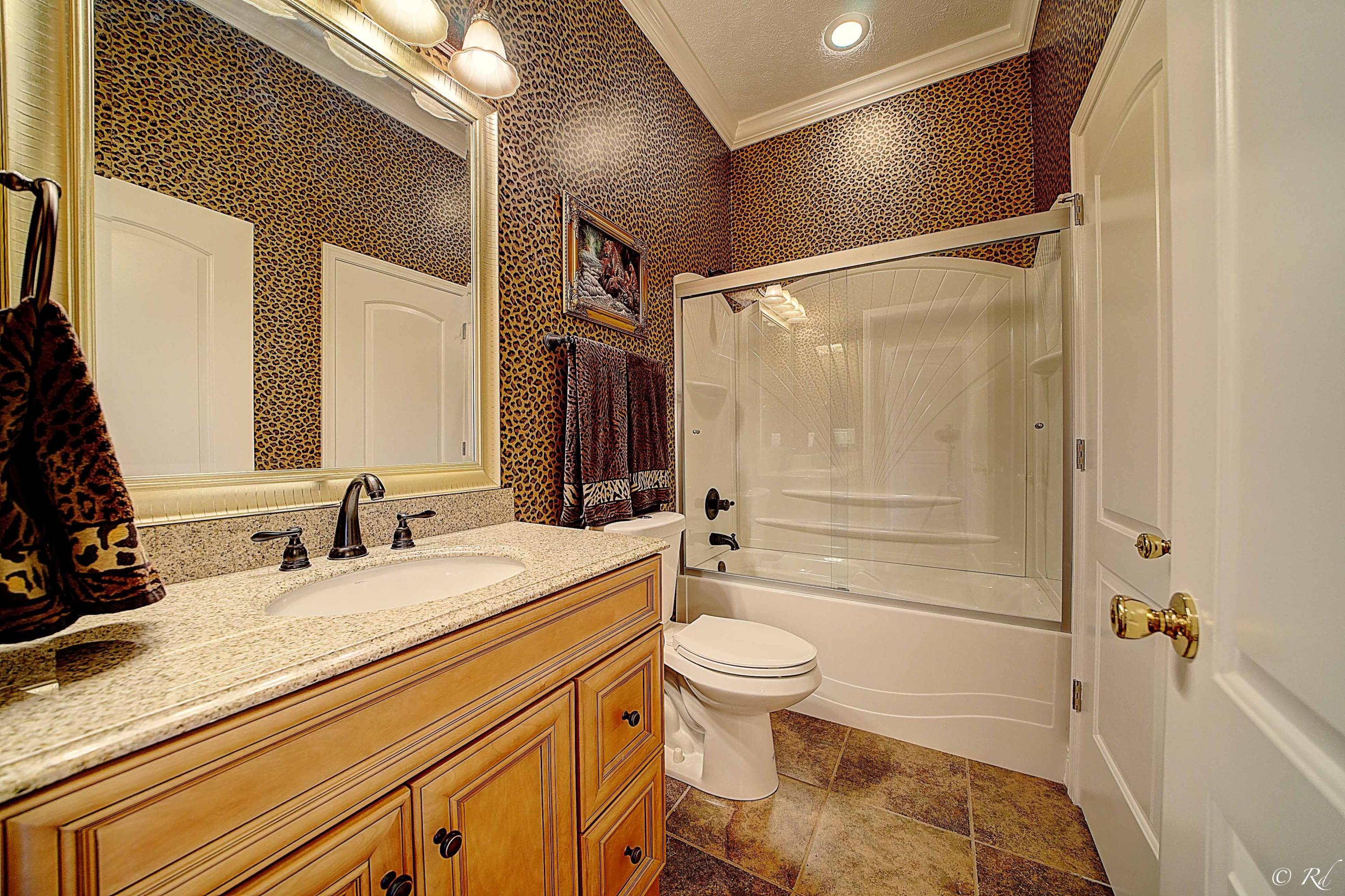 NO RECORDED SUBDIVISION - Residential