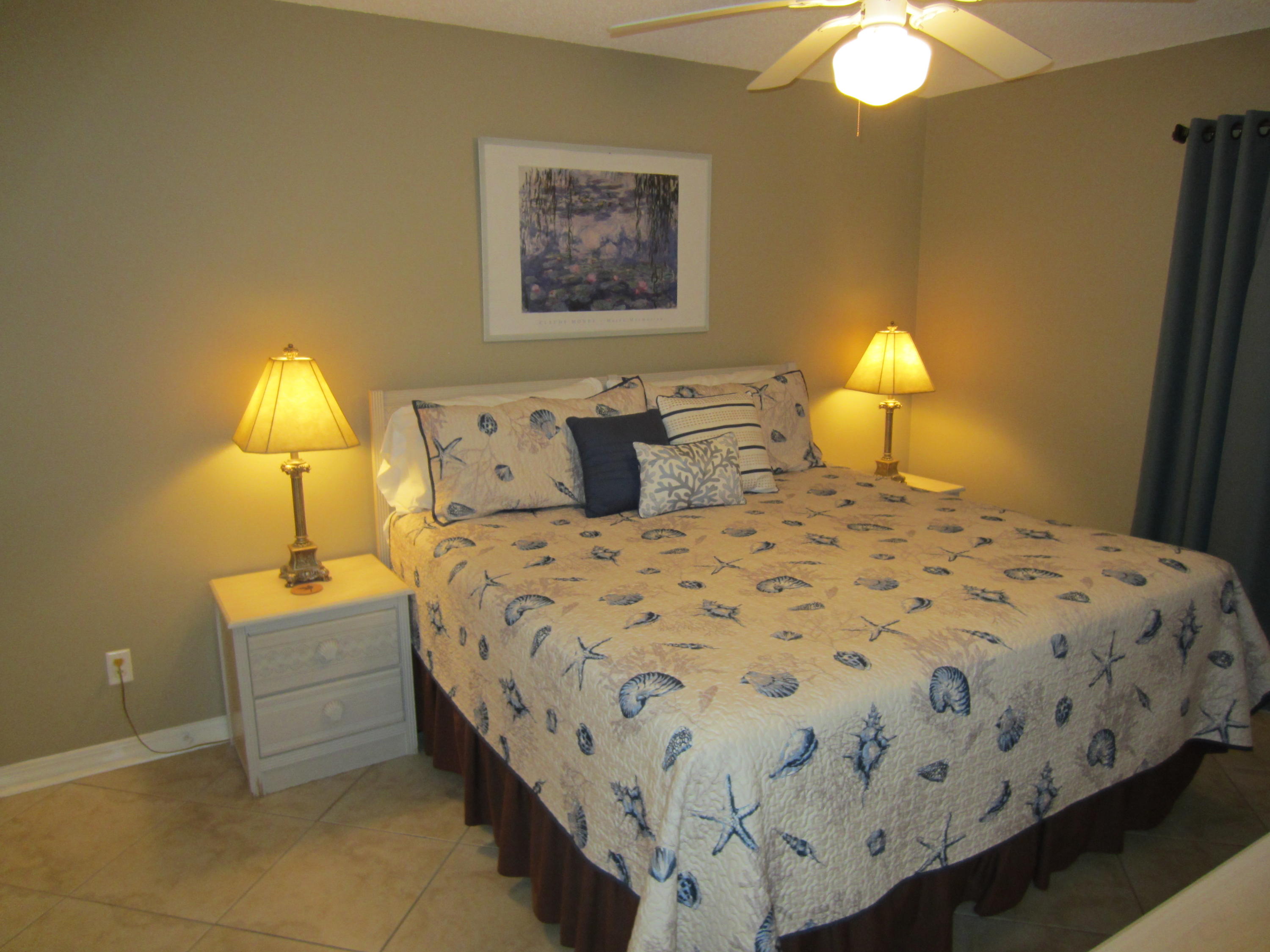 MARAVILLA CONDO 2 - Residential