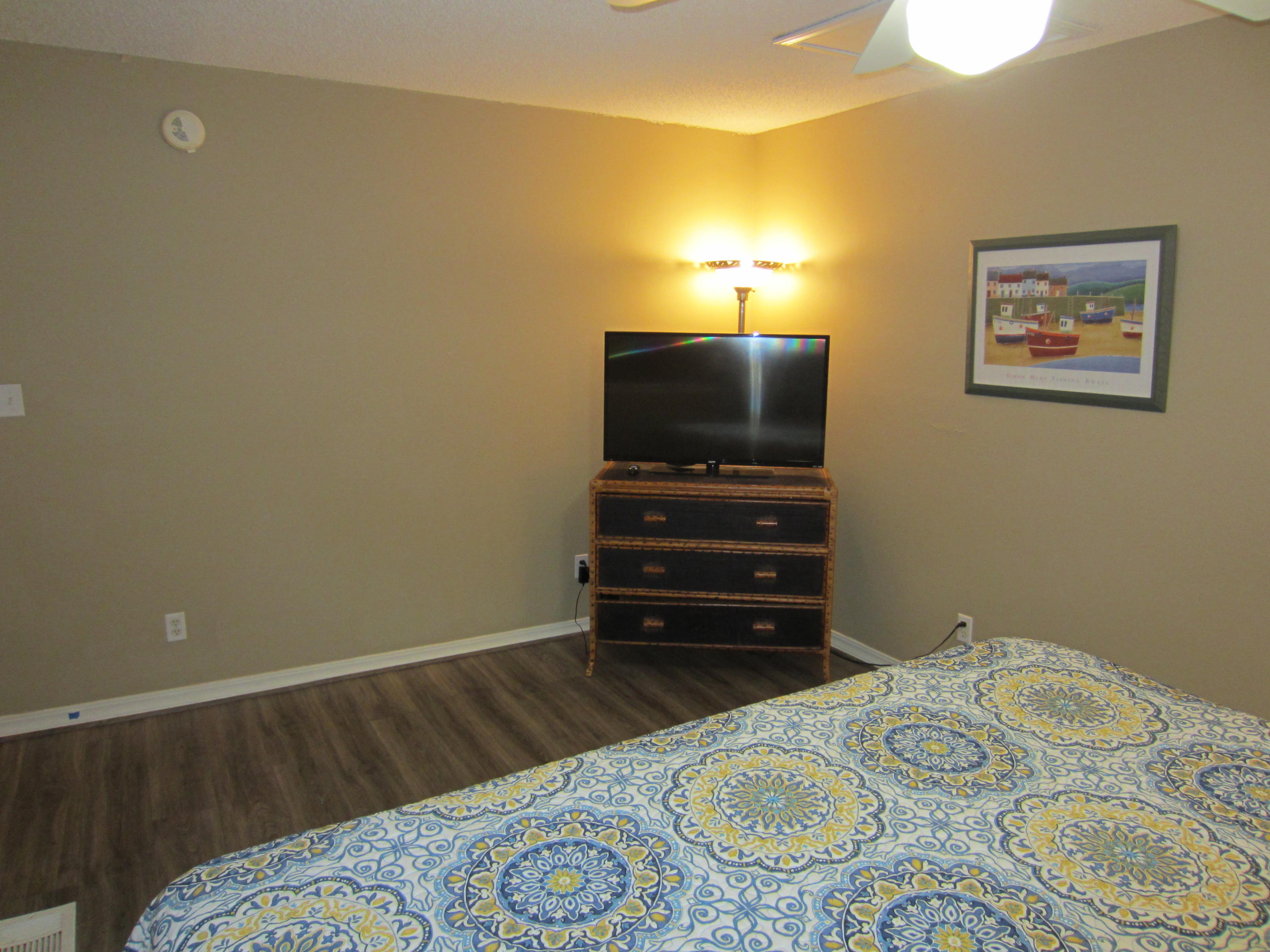 MARAVILLA CONDO 2 - Residential