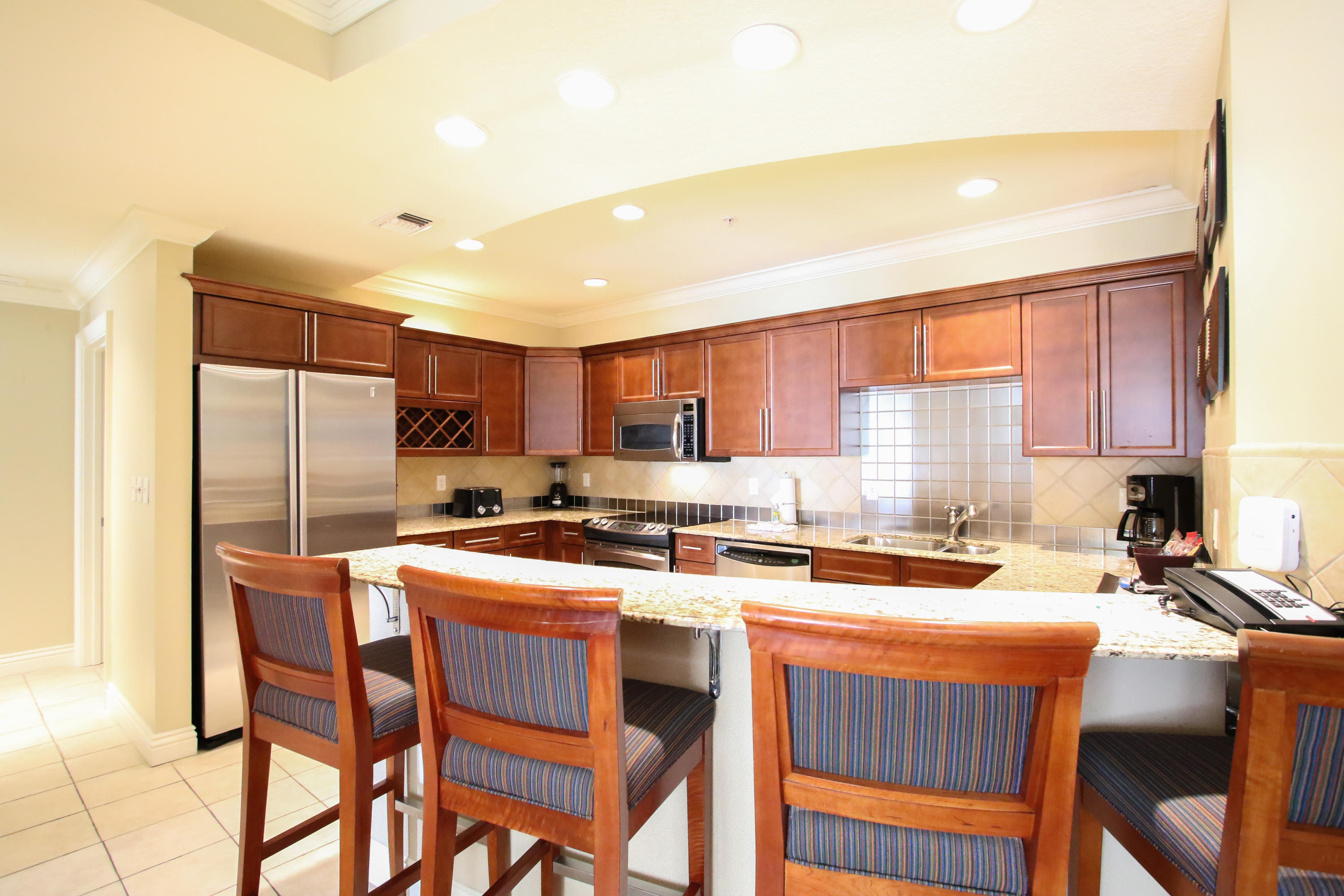 EMERALD GRANDE - Residential