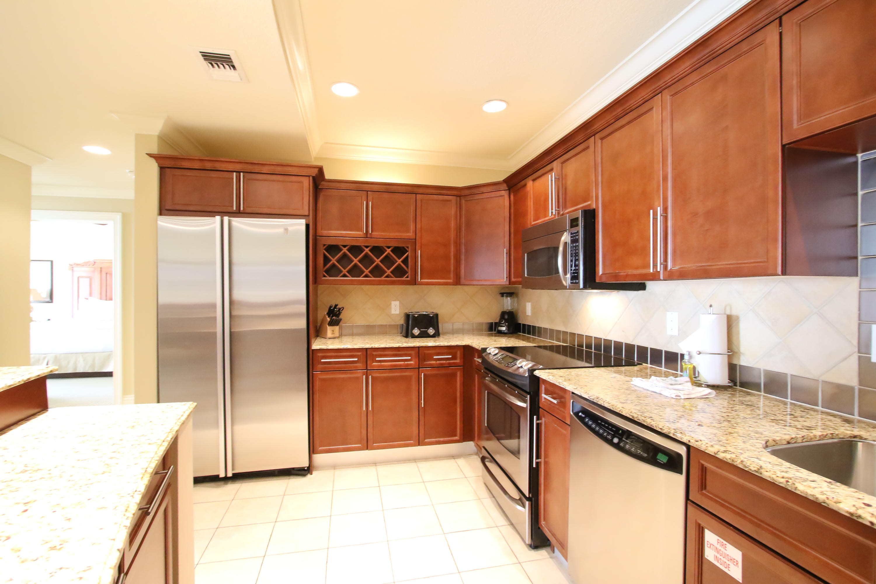 EMERALD GRANDE - Residential