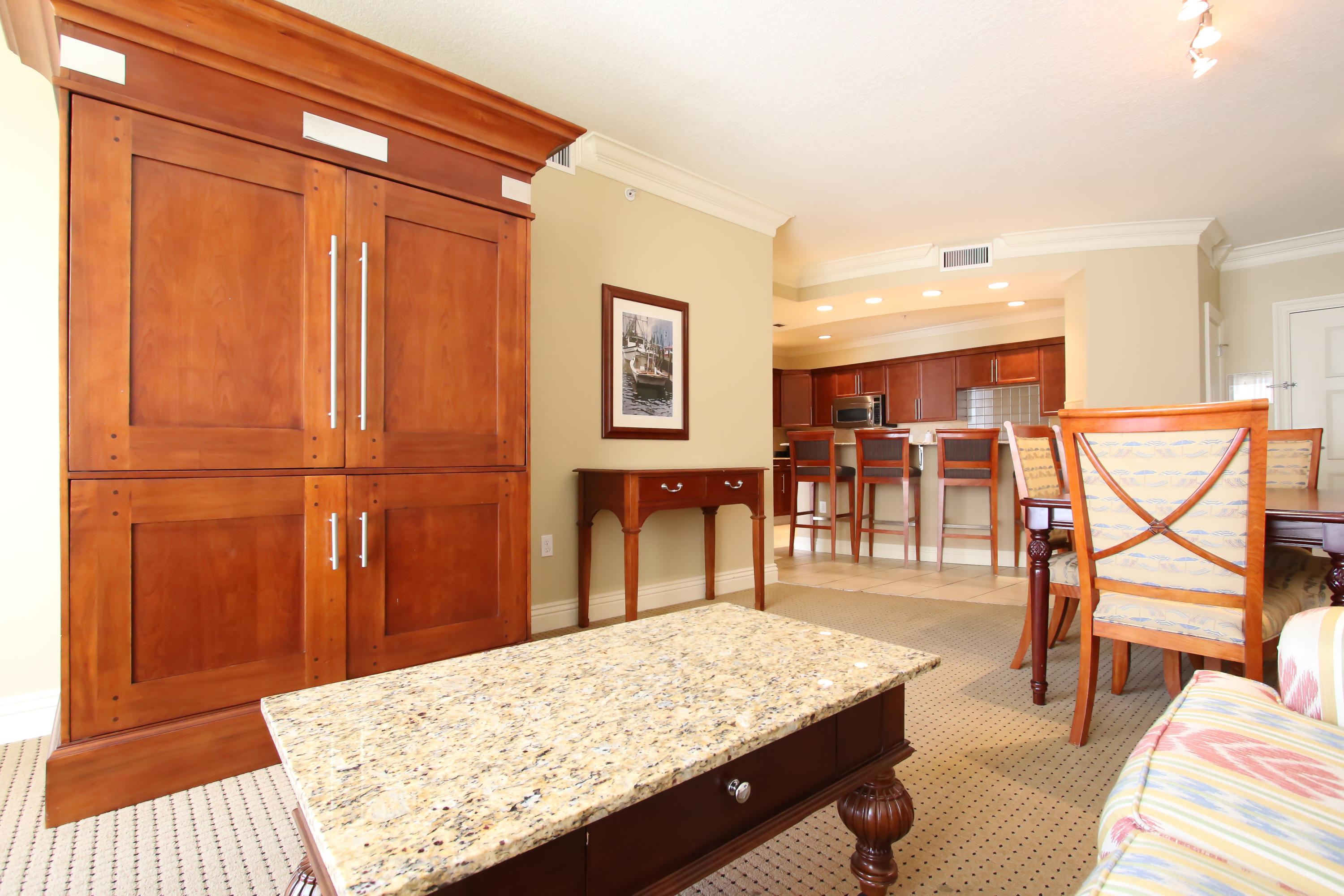 EMERALD GRANDE - Residential