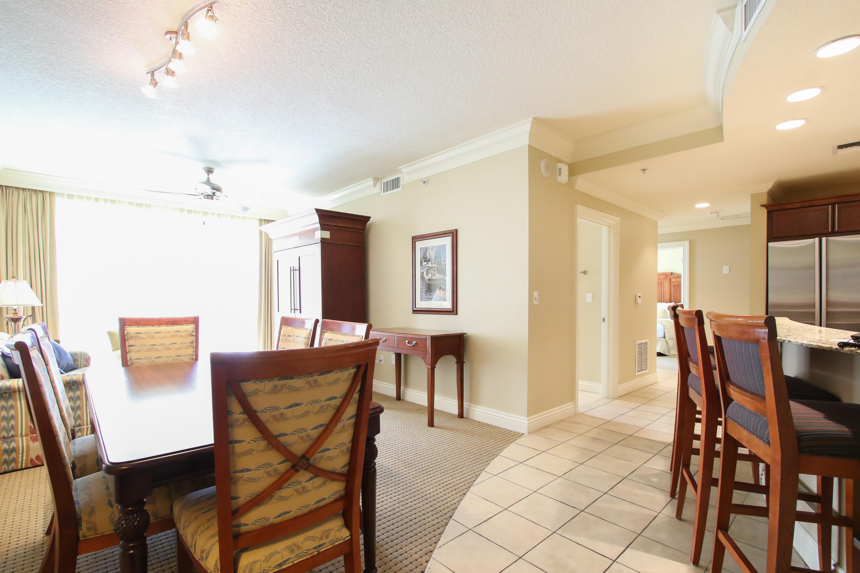 EMERALD GRANDE - Residential