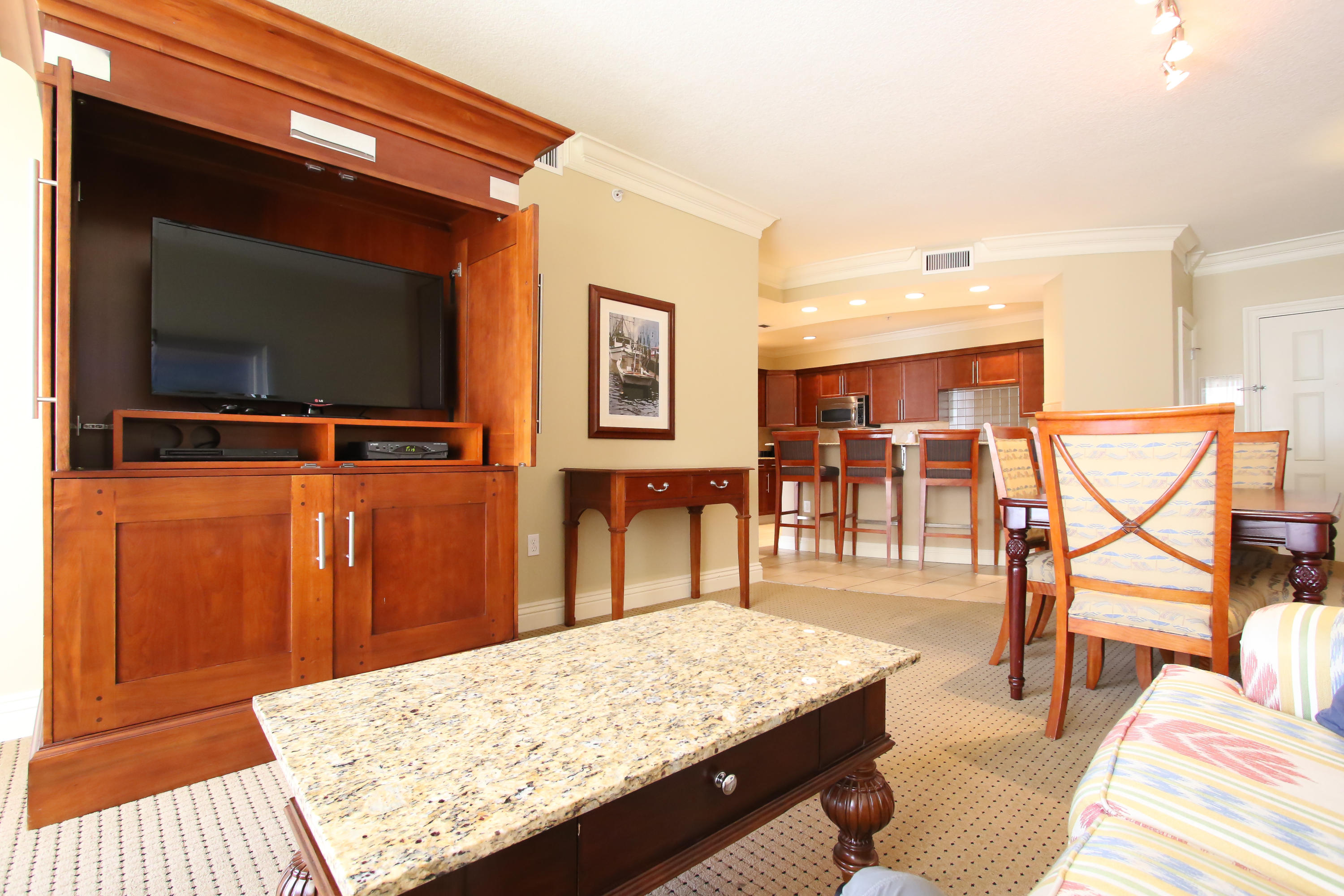 EMERALD GRANDE - Residential