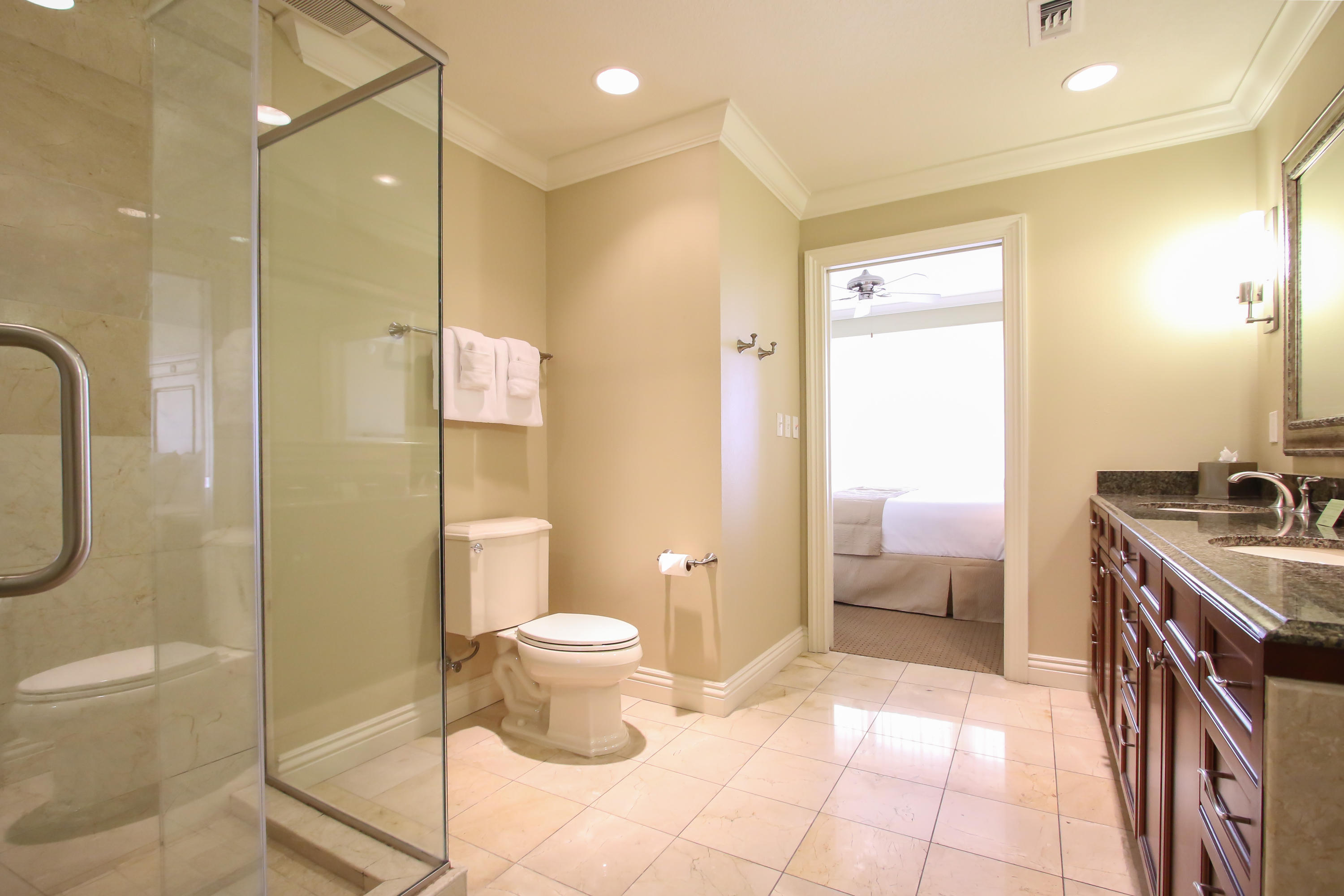 EMERALD GRANDE - Residential