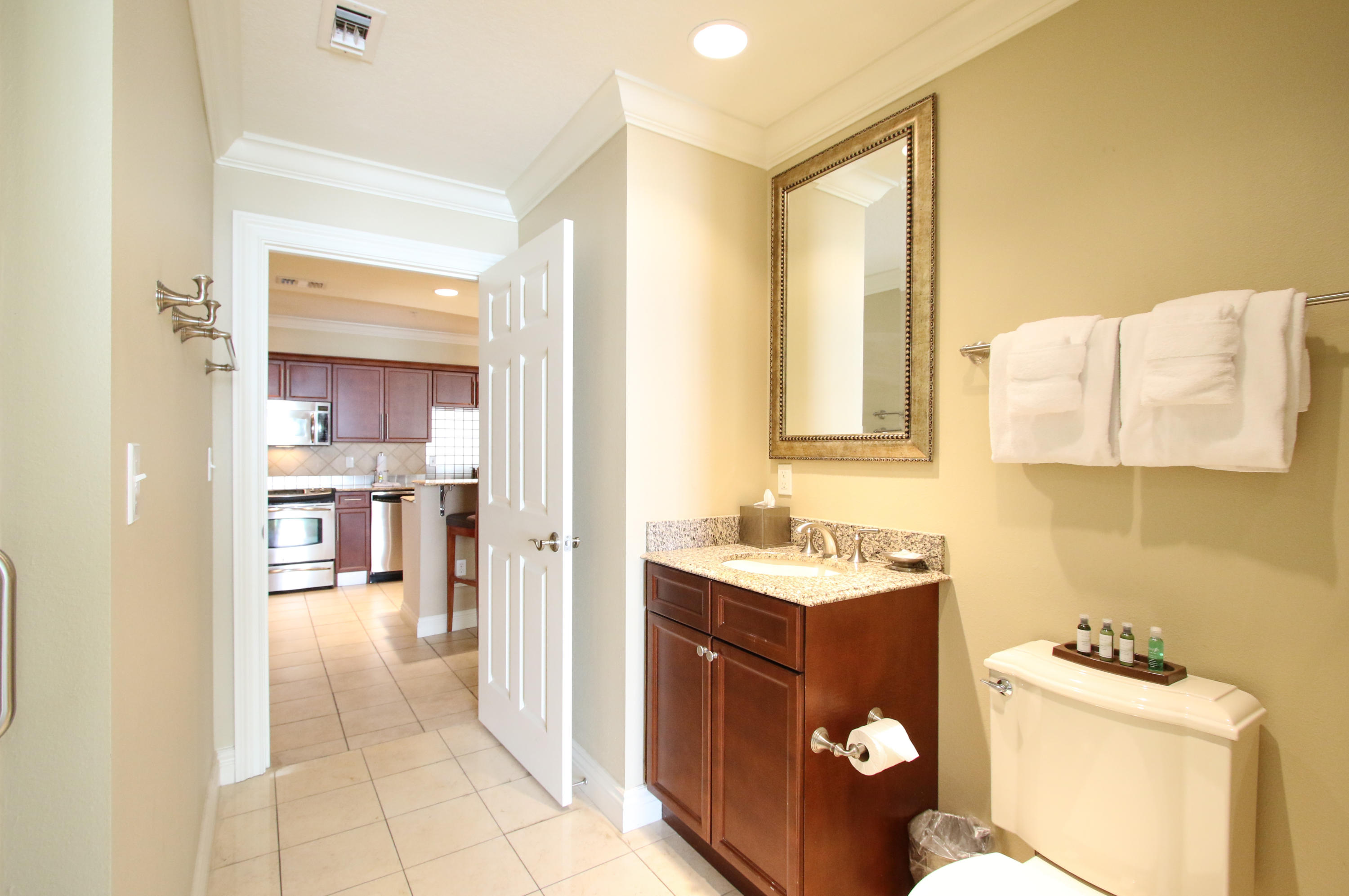 EMERALD GRANDE - Residential