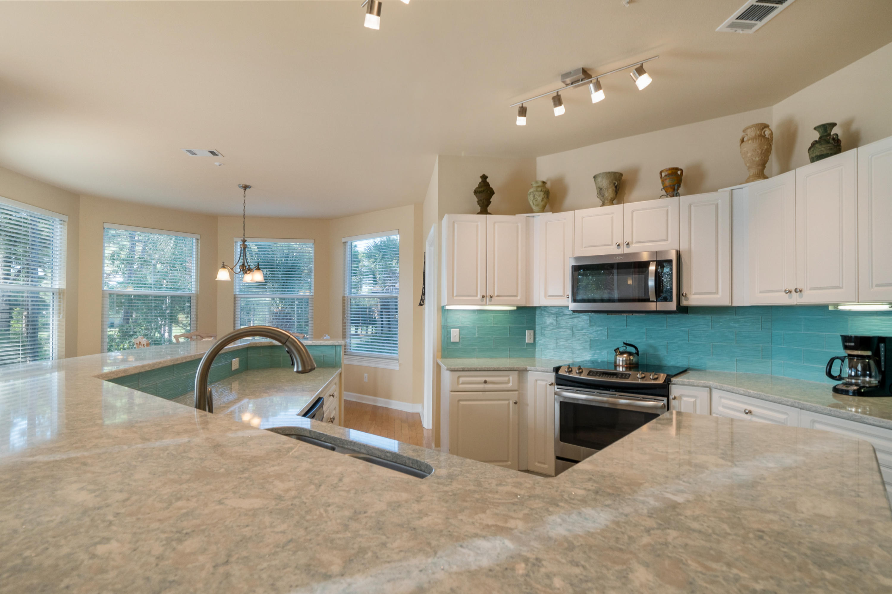 TURNBERRY VILLAS CONDO - Residential