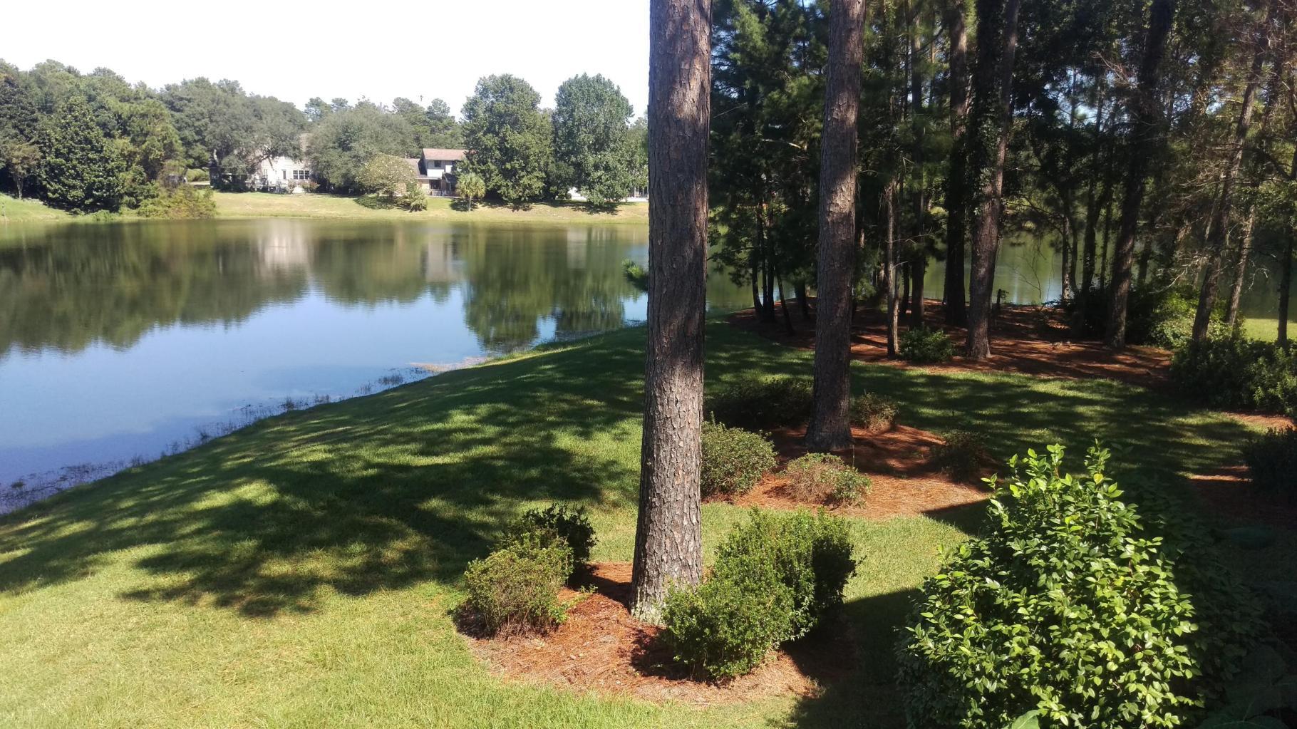 LAKESIDE CONDO AT BLUEWATER BAY - Residential