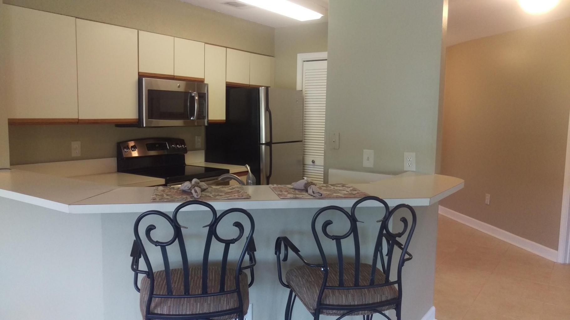 LAKESIDE CONDO AT BLUEWATER BAY - Residential