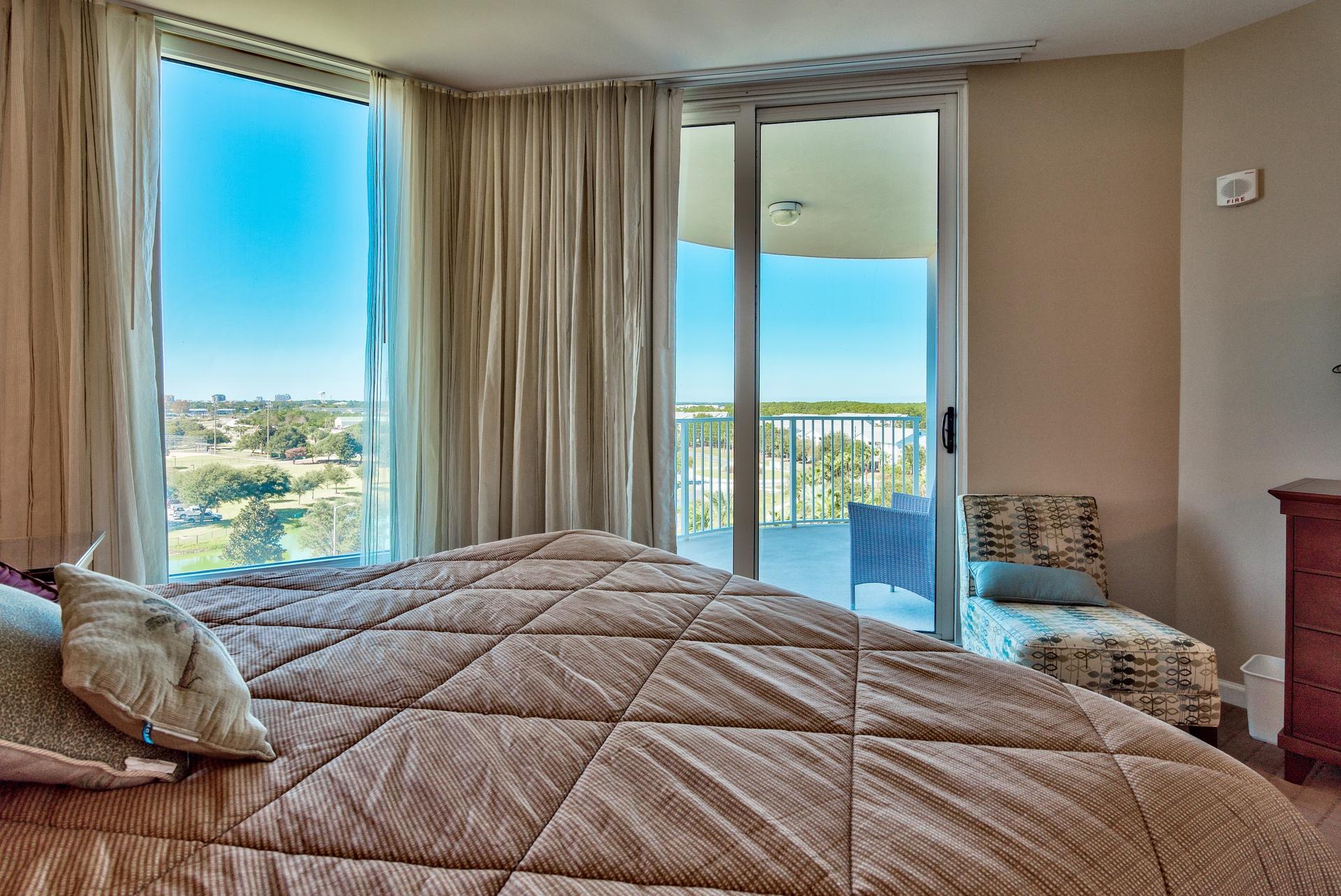 THE PALMS OF DESTIN - Residential