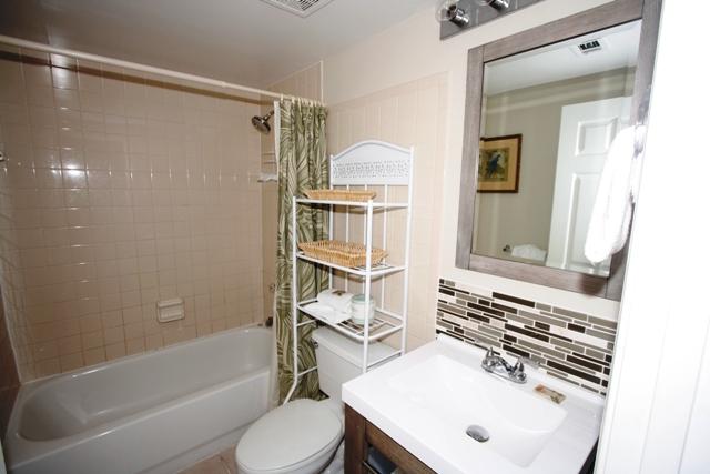 JADE EAST TOWERS CONDO - Residential