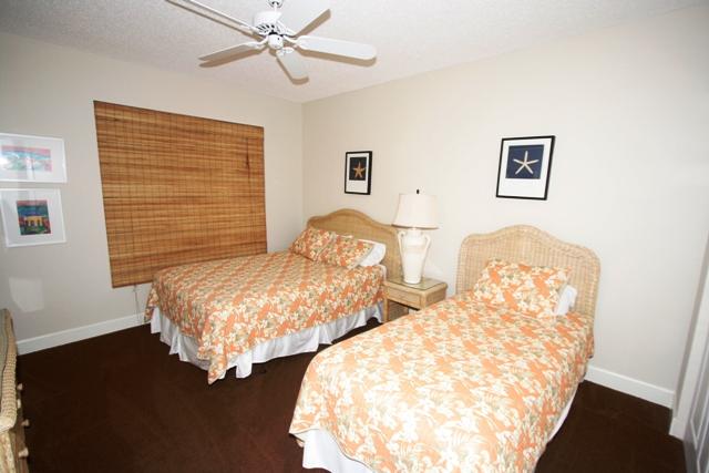 JADE EAST TOWERS CONDO - Residential