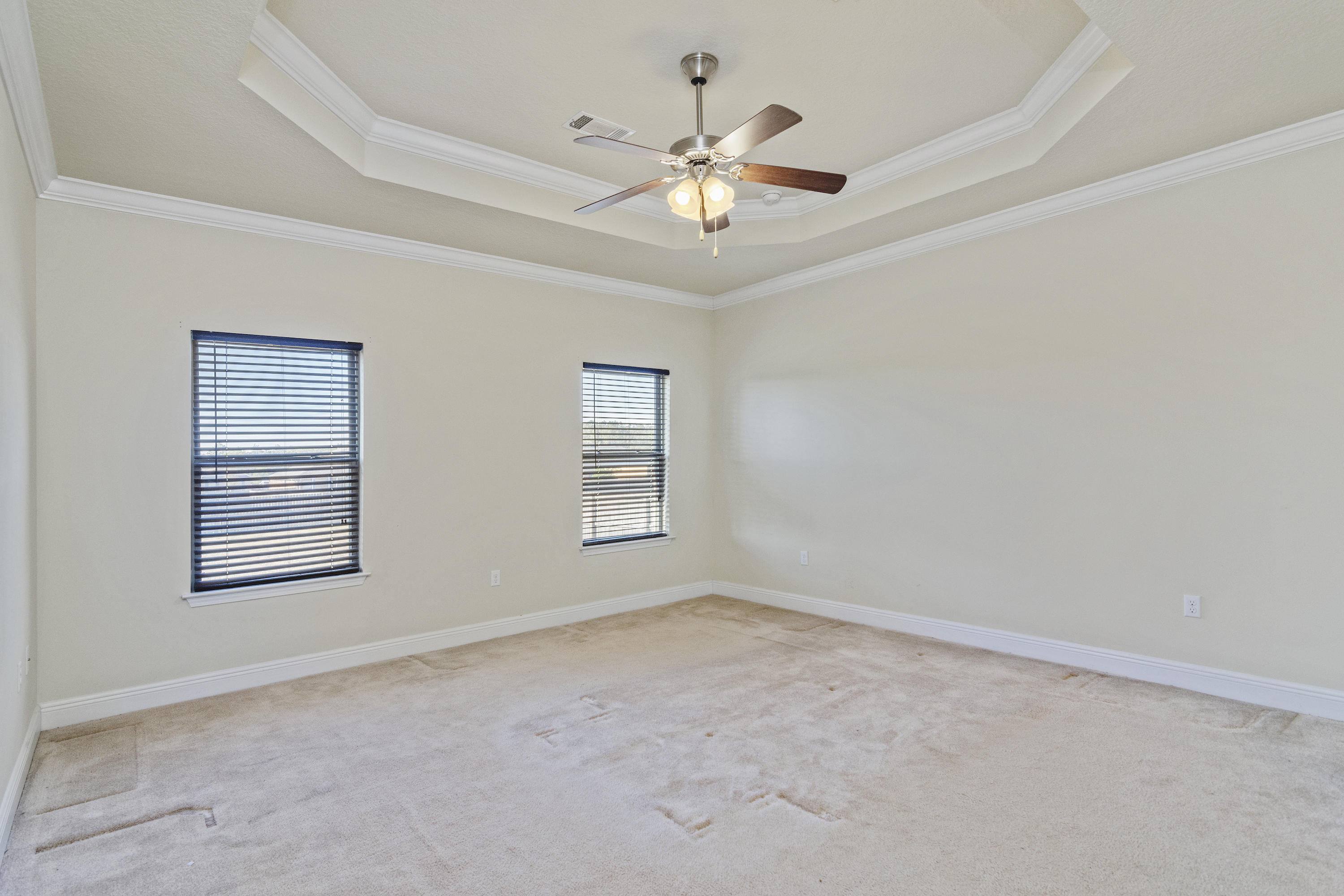 BROWNSTONE MANOR - Residential