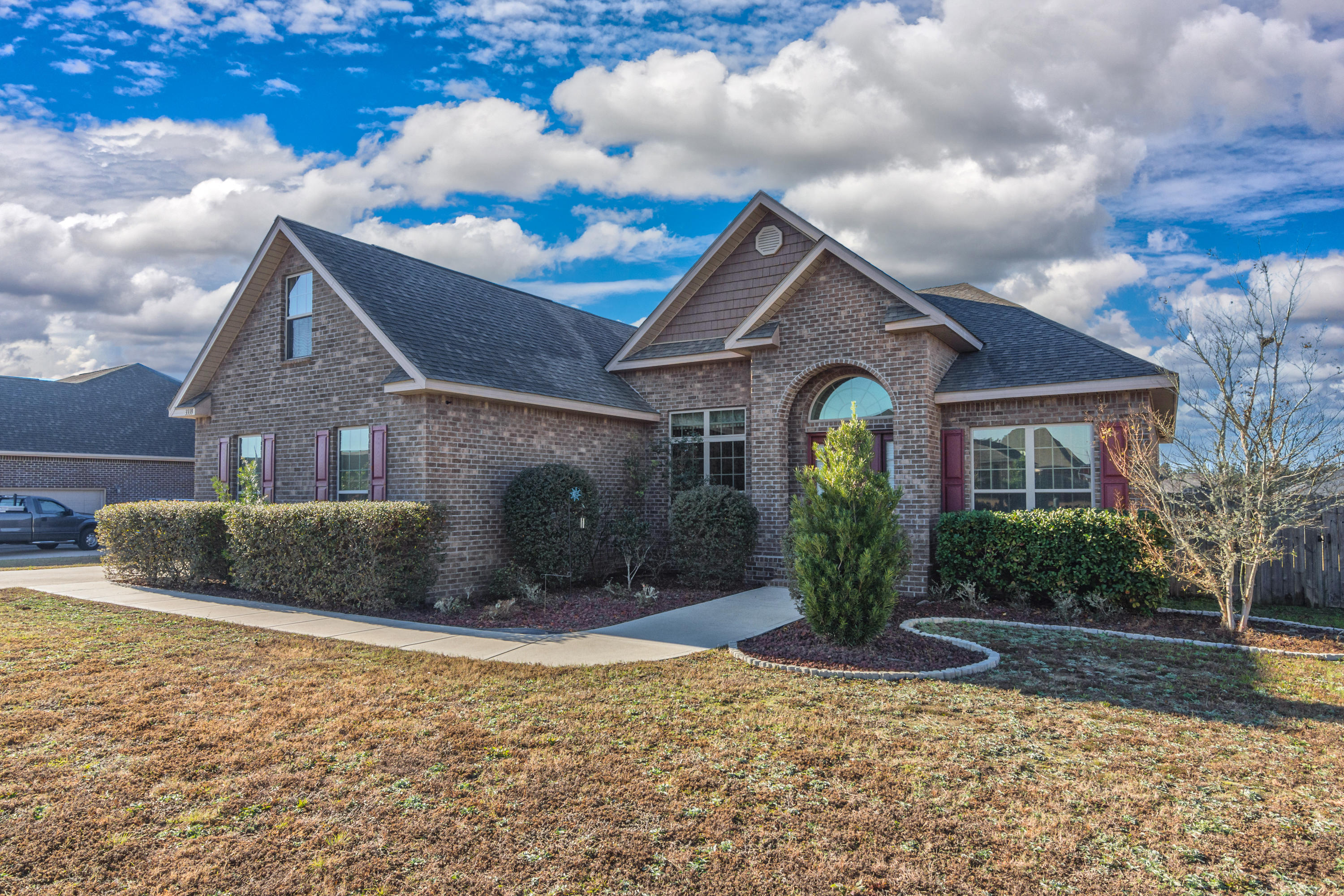 BROWNSTONE MANOR - Residential
