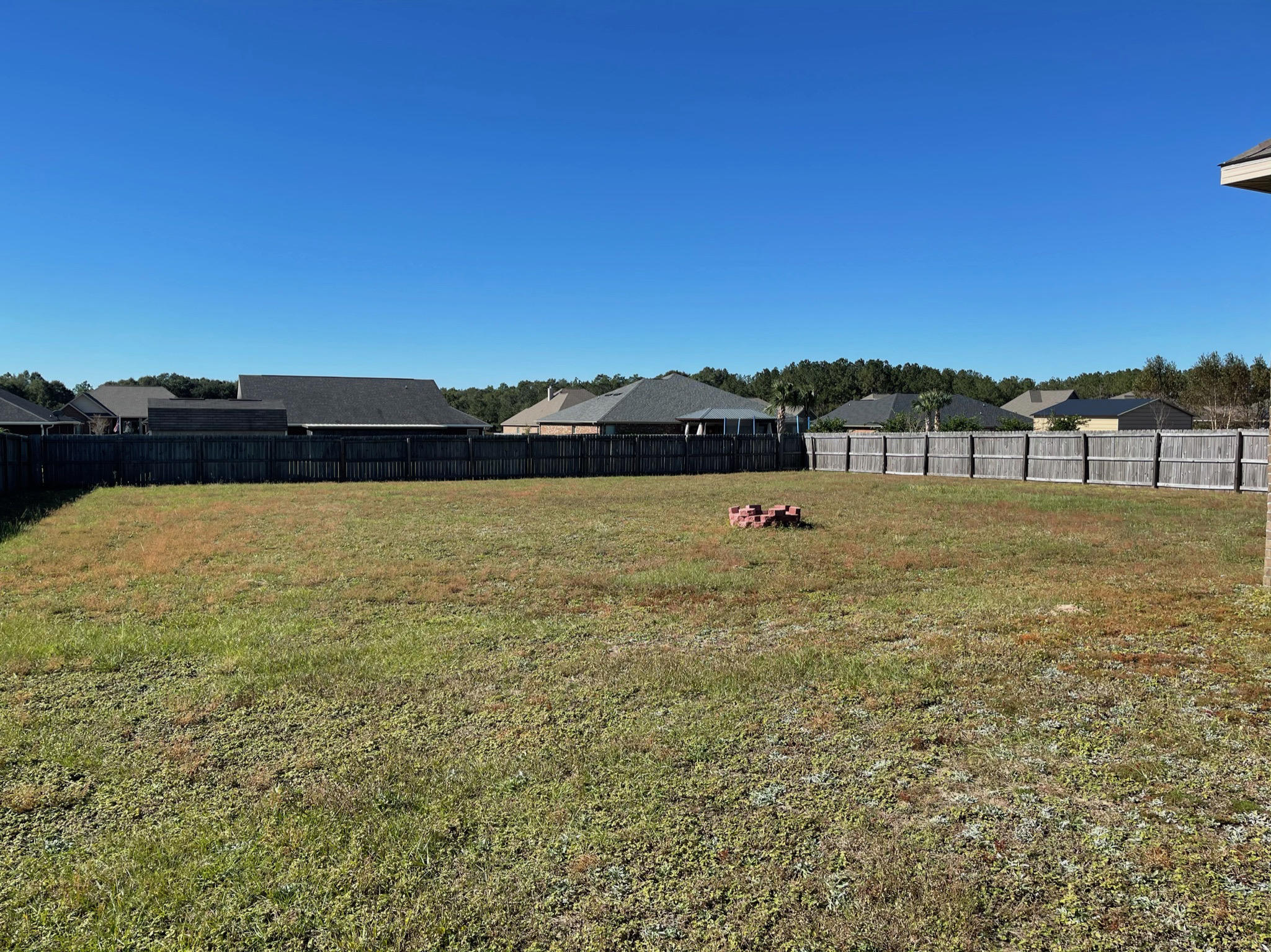 BROWNSTONE MANOR - Residential