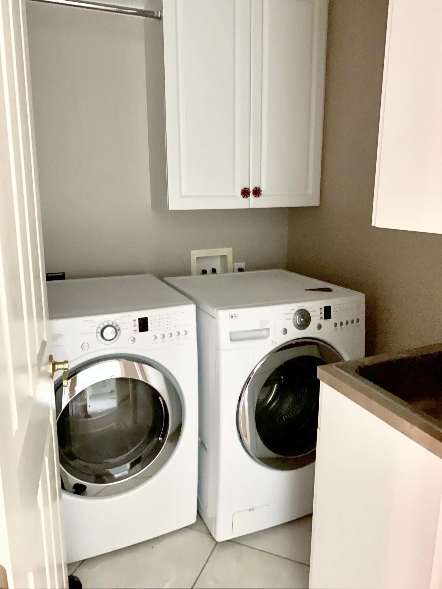 BURNT PINE - Residential