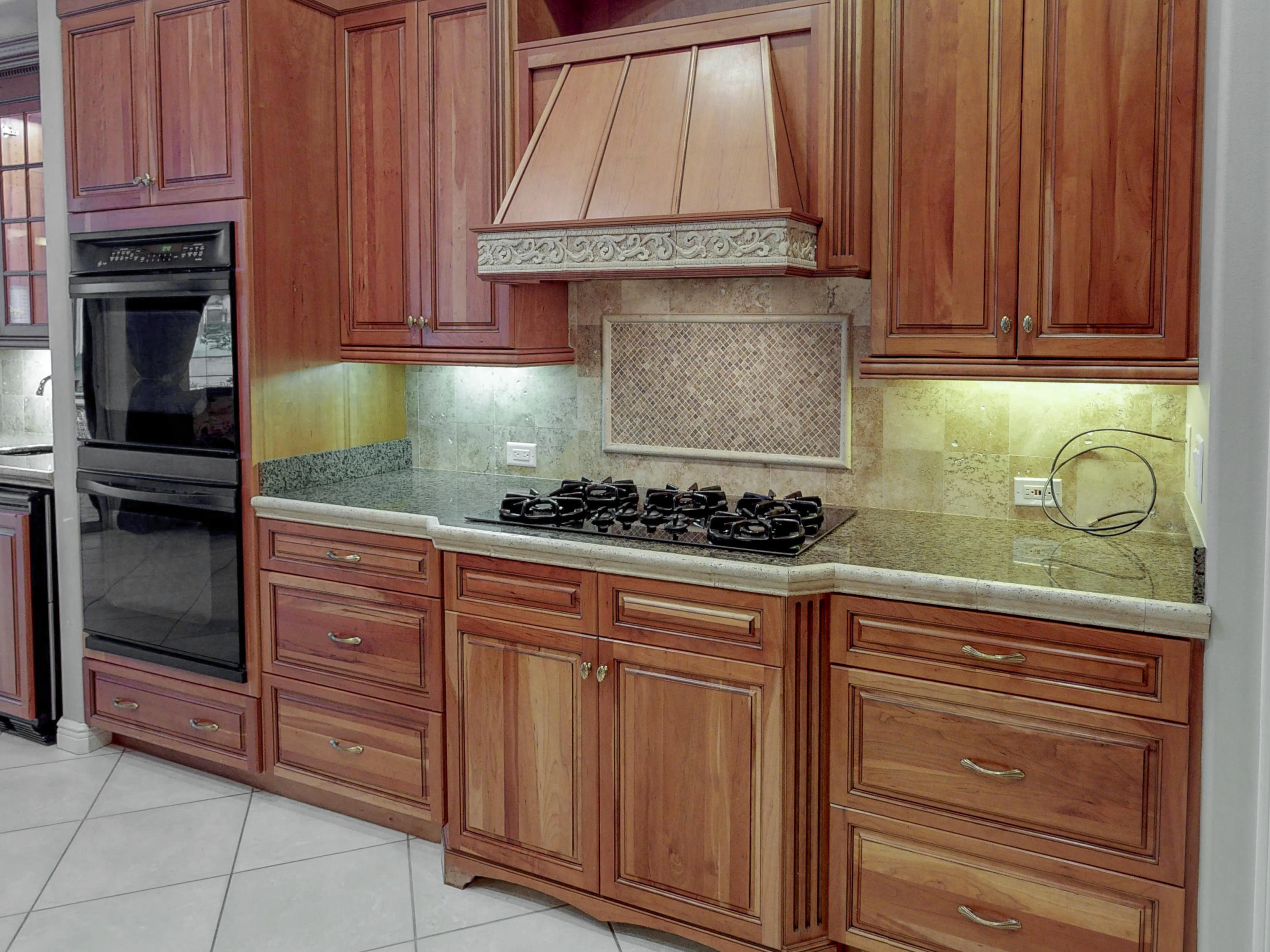 BURNT PINE - Residential