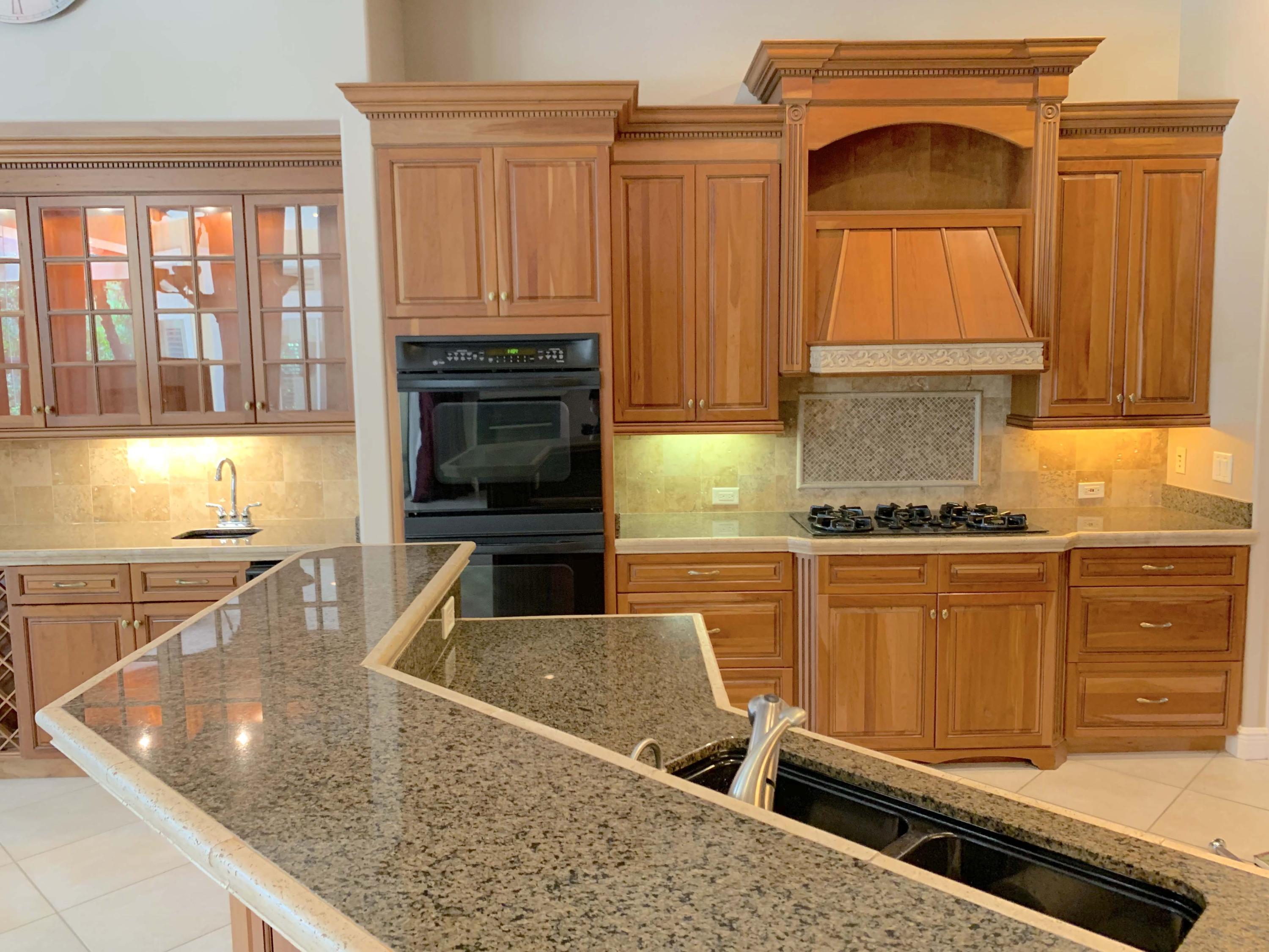 BURNT PINE - Residential