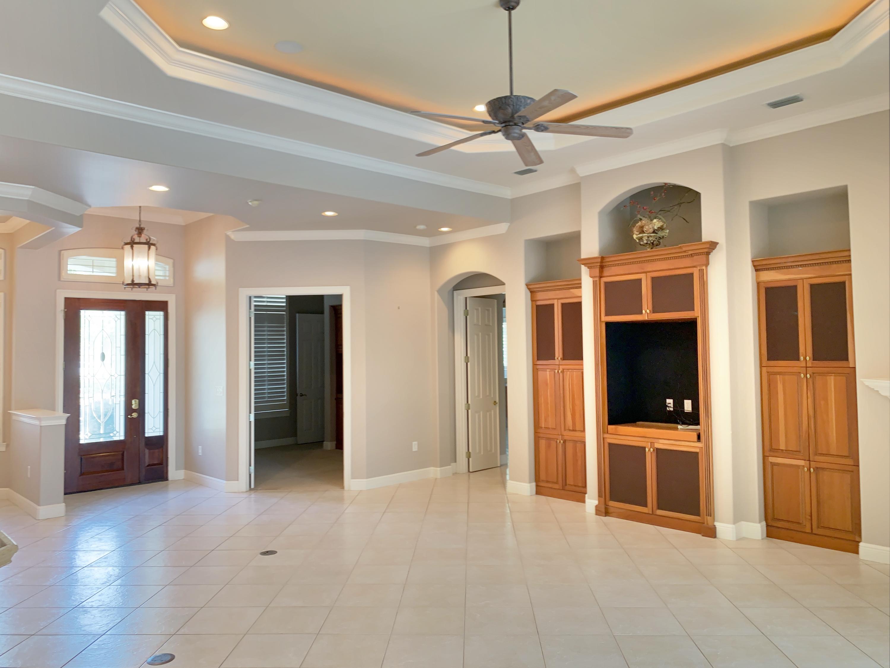 BURNT PINE - Residential