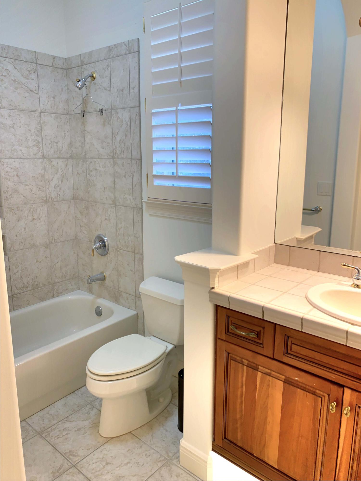 BURNT PINE - Residential