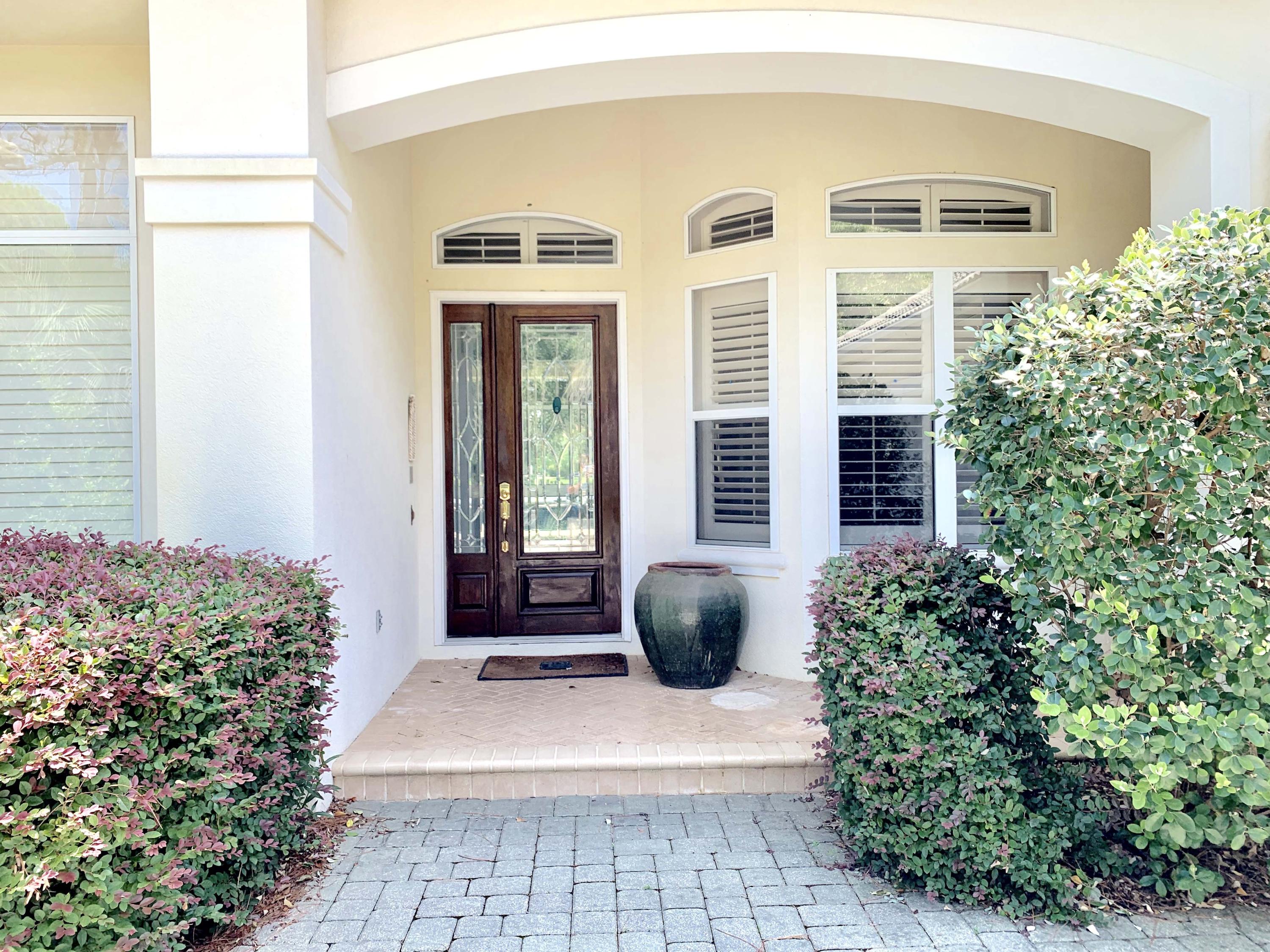 BURNT PINE - Residential