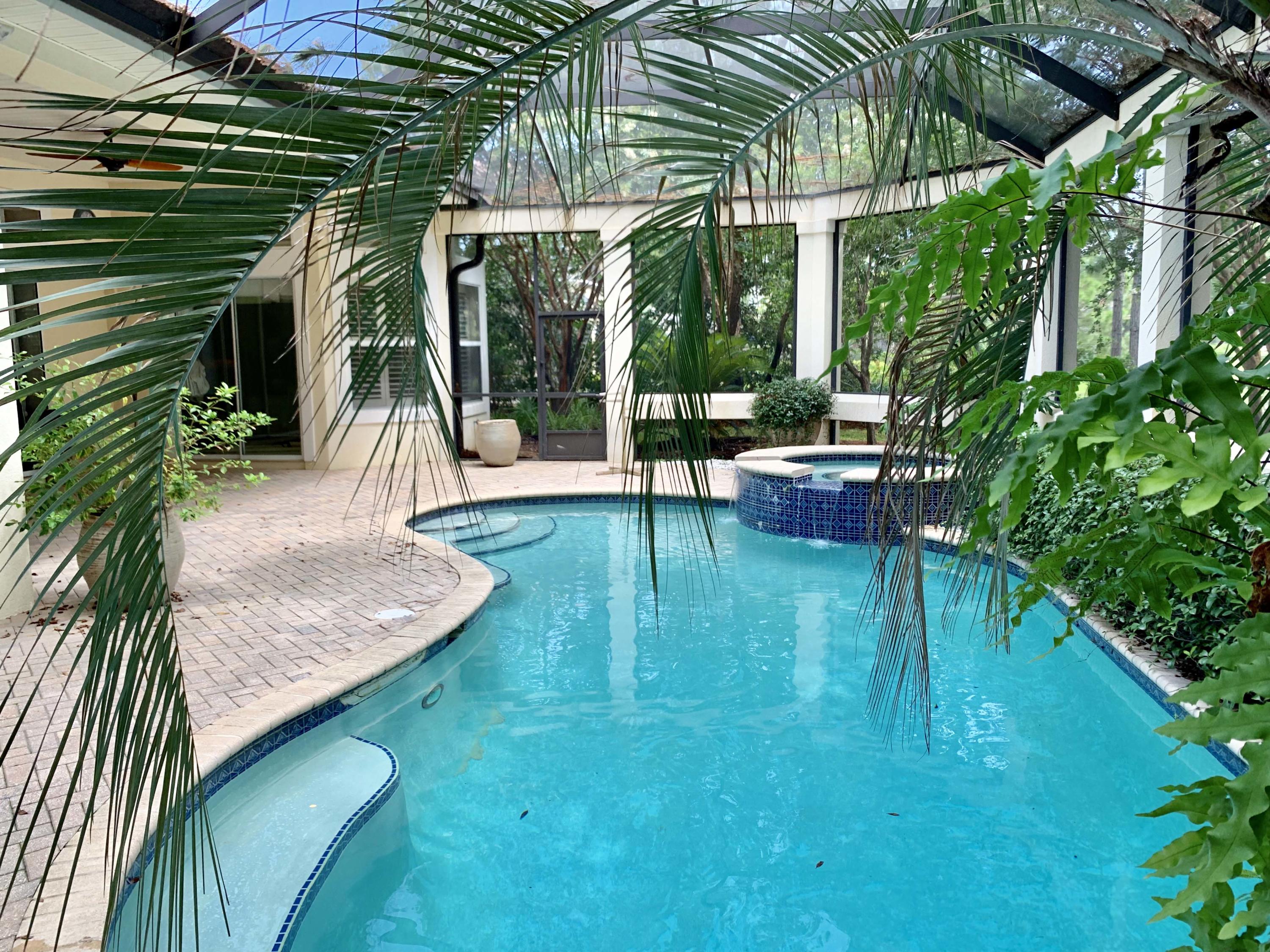 BURNT PINE - Residential