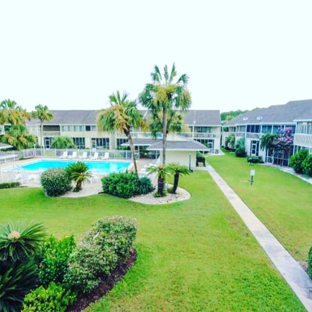 MISTY COVE TOWNHOMES - Residential