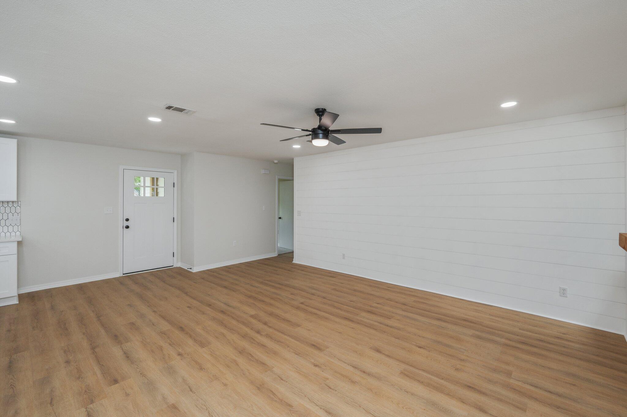 COUNTRYVIEW ESTATES - Residential