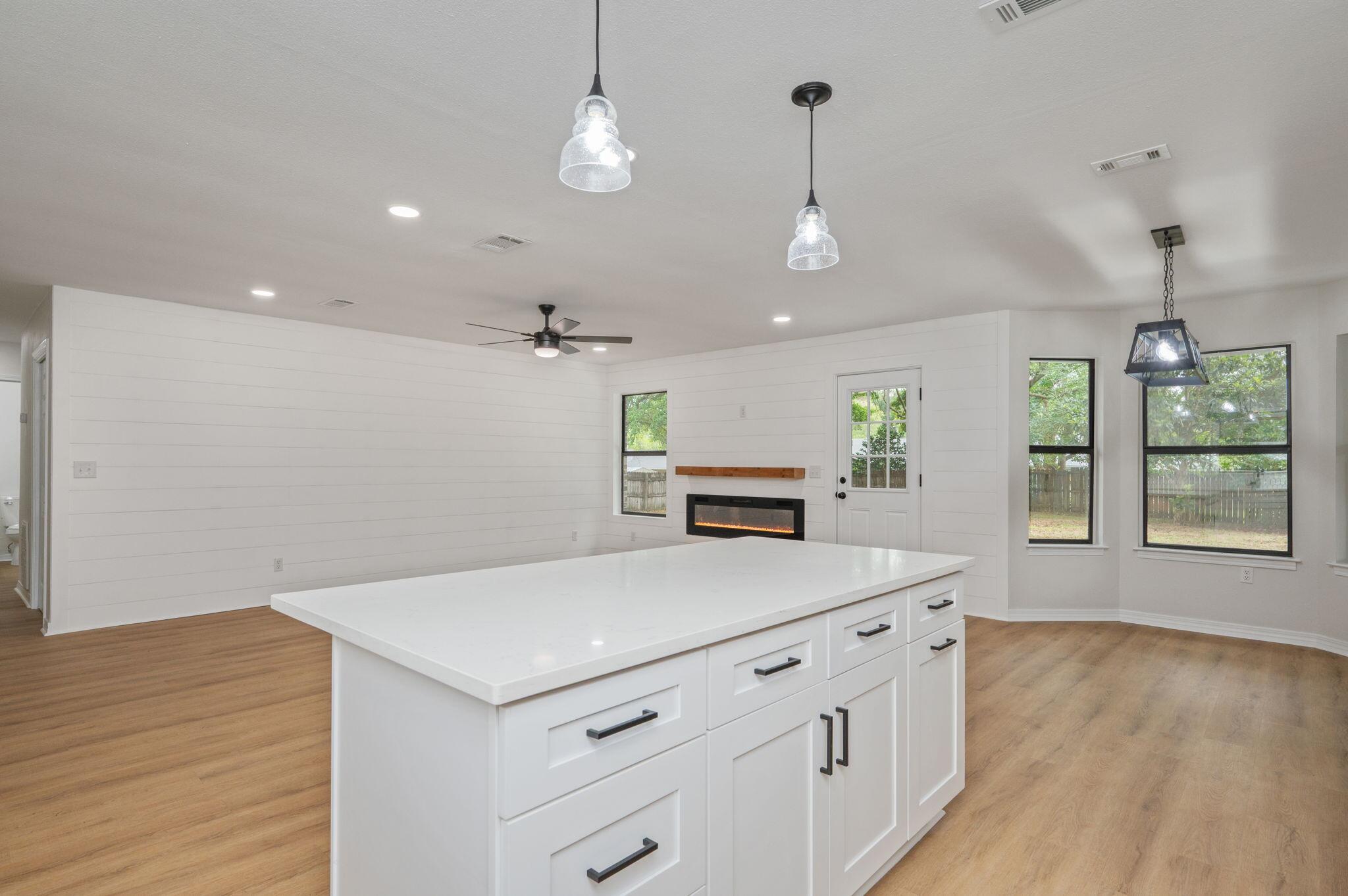 COUNTRYVIEW ESTATES - Residential