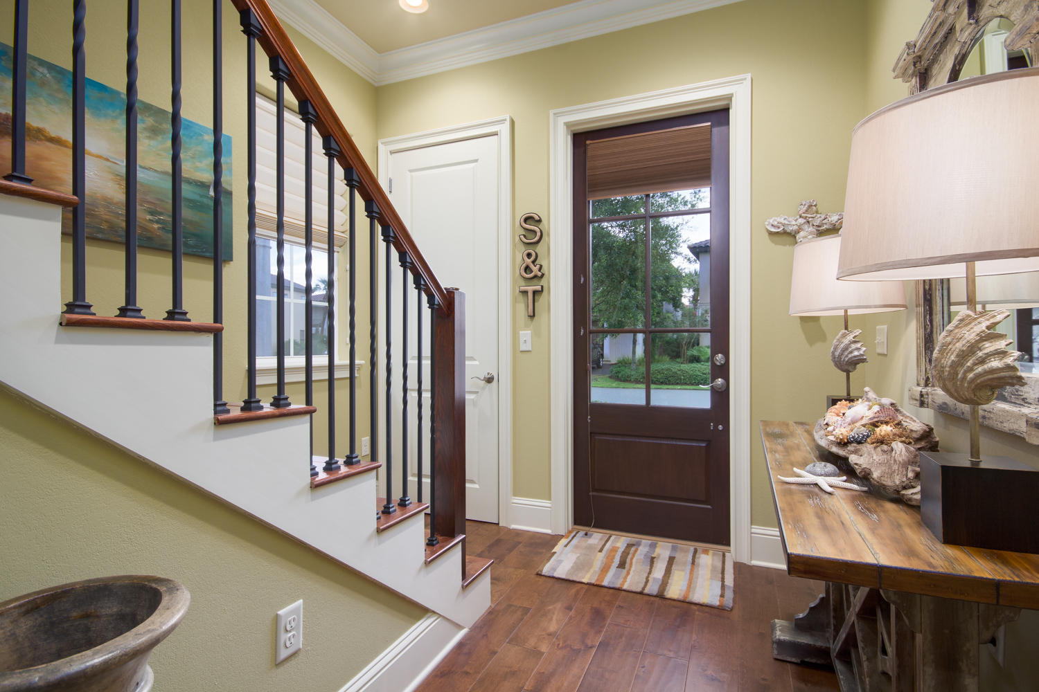 VILLA LAGO - Residential