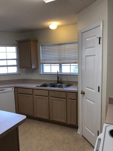 NORTHVIEW ESTATES 3RD ADDN - Residential