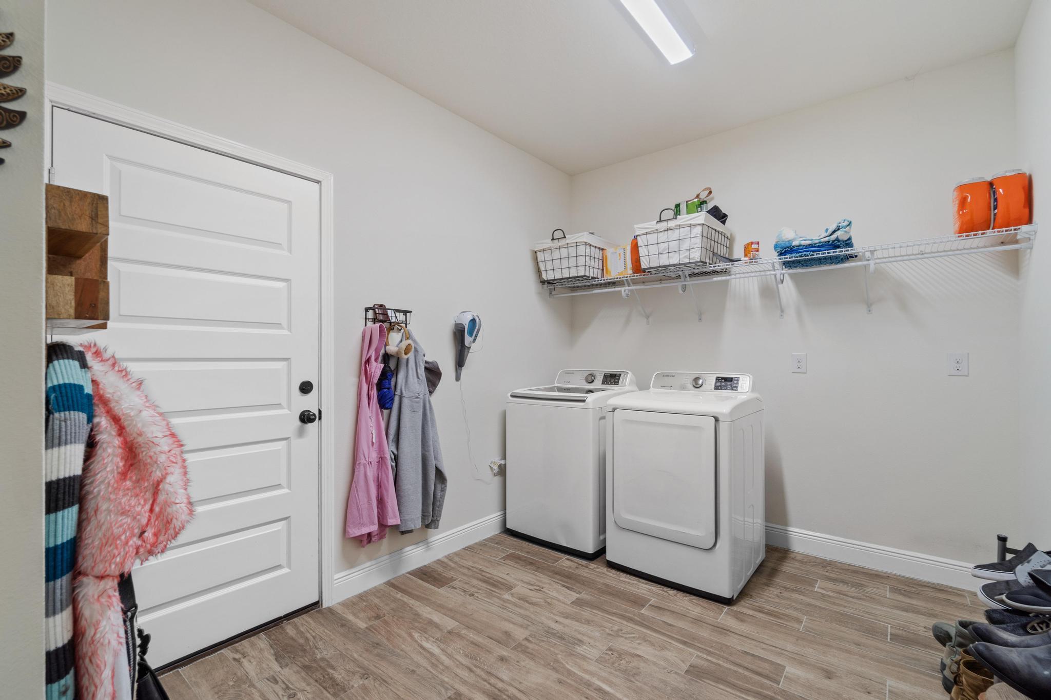 NO RECORDED SUBDIVISION - Residential