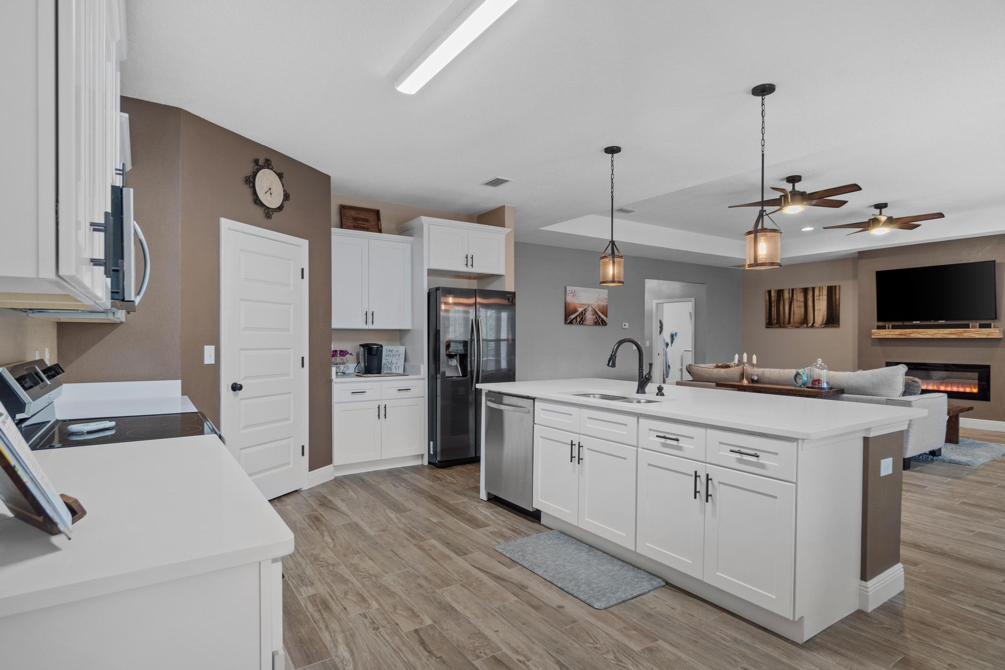 NO RECORDED SUBDIVISION - Residential